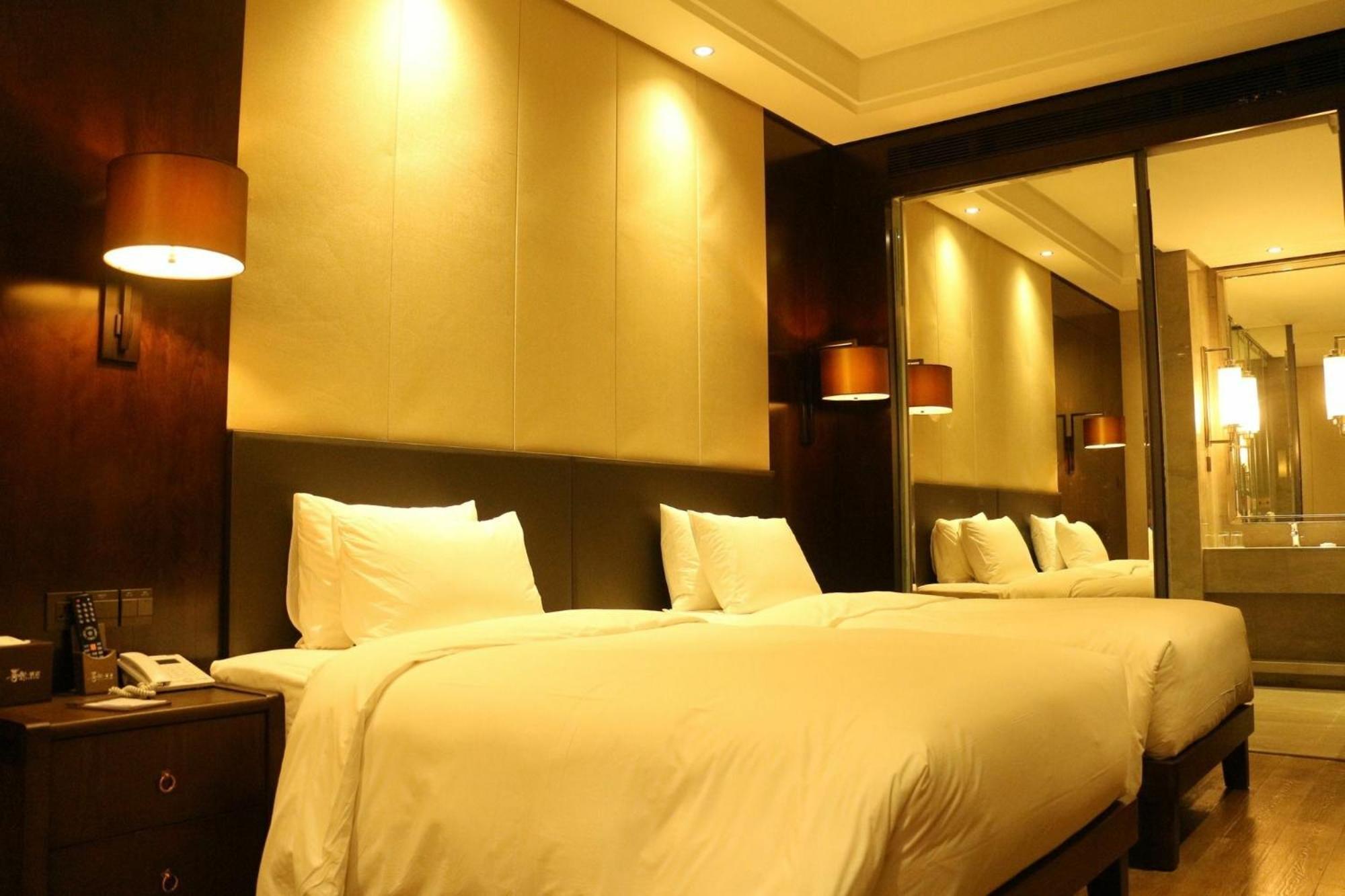 Royal Encasa Delhi Airport * New Delhi