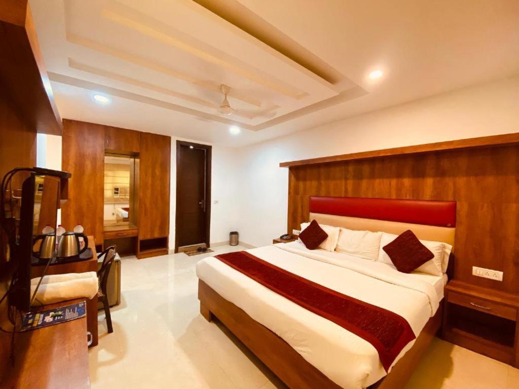 Hotel Happy Plaza