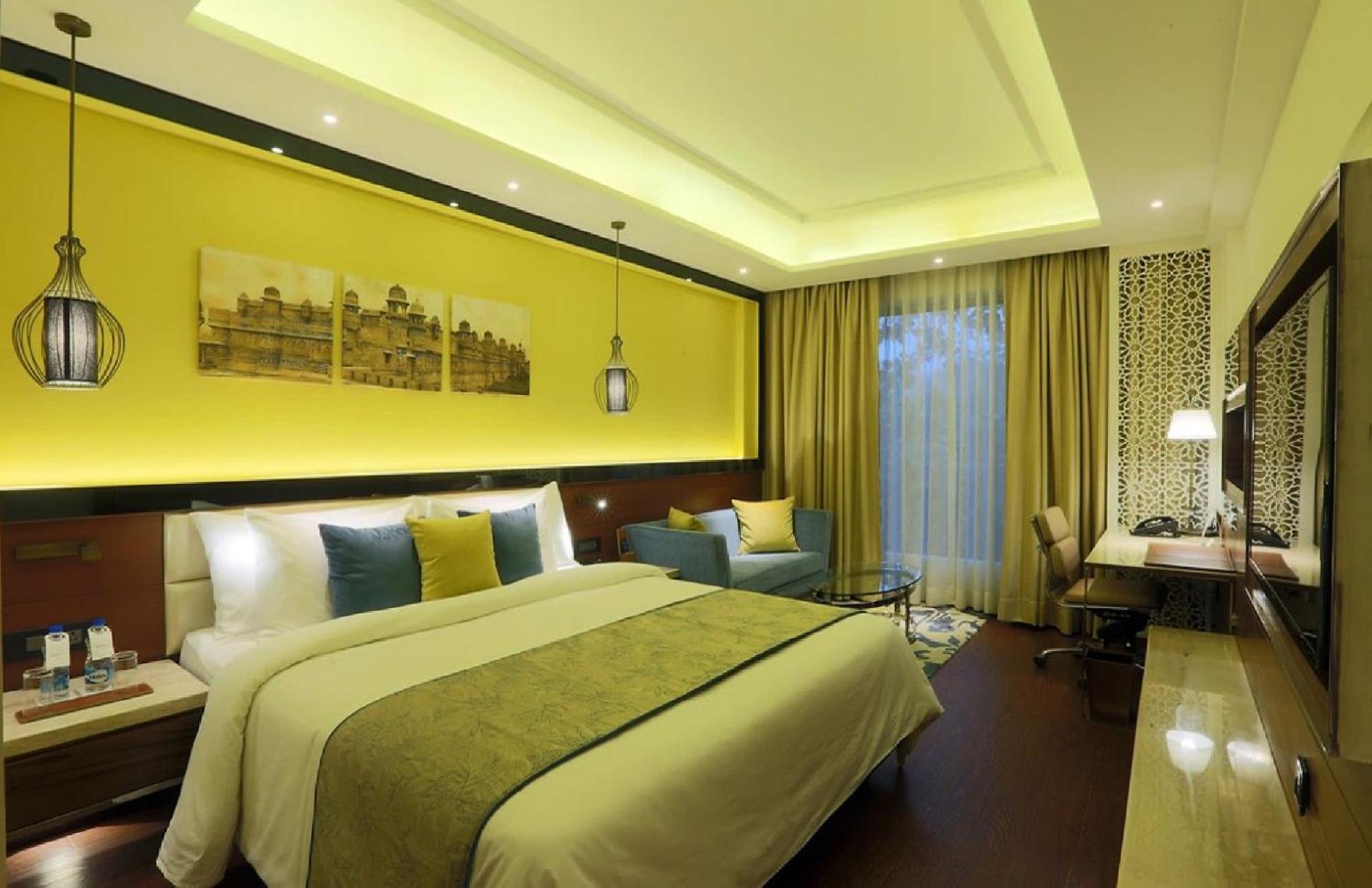 Hotel Park Tree Igi Airport A Unit Of Prithvi Palace With Free Airport Transsfer 4*