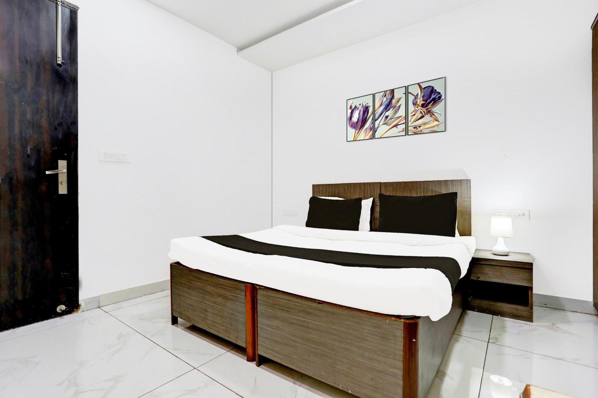 Hotel O Rohini Sector 20