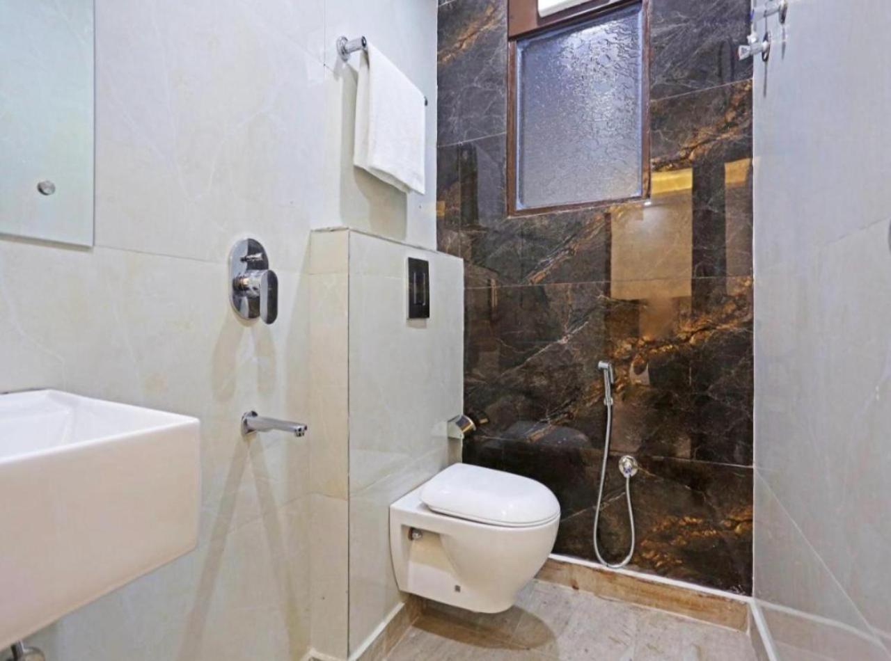 Airport Vijay Palace Near Aerocity Delhi Airport Hotel Nova Deli