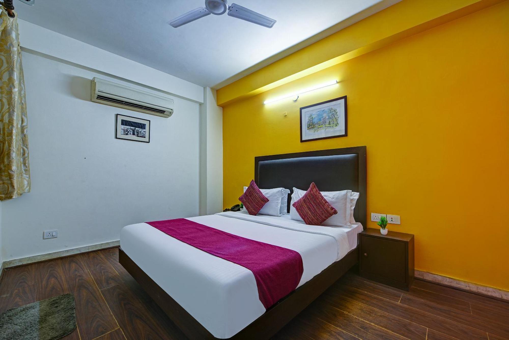 Bed & Breakfast Bijwasan Near Yashobhomi Delhi (National Capital Territory of India)