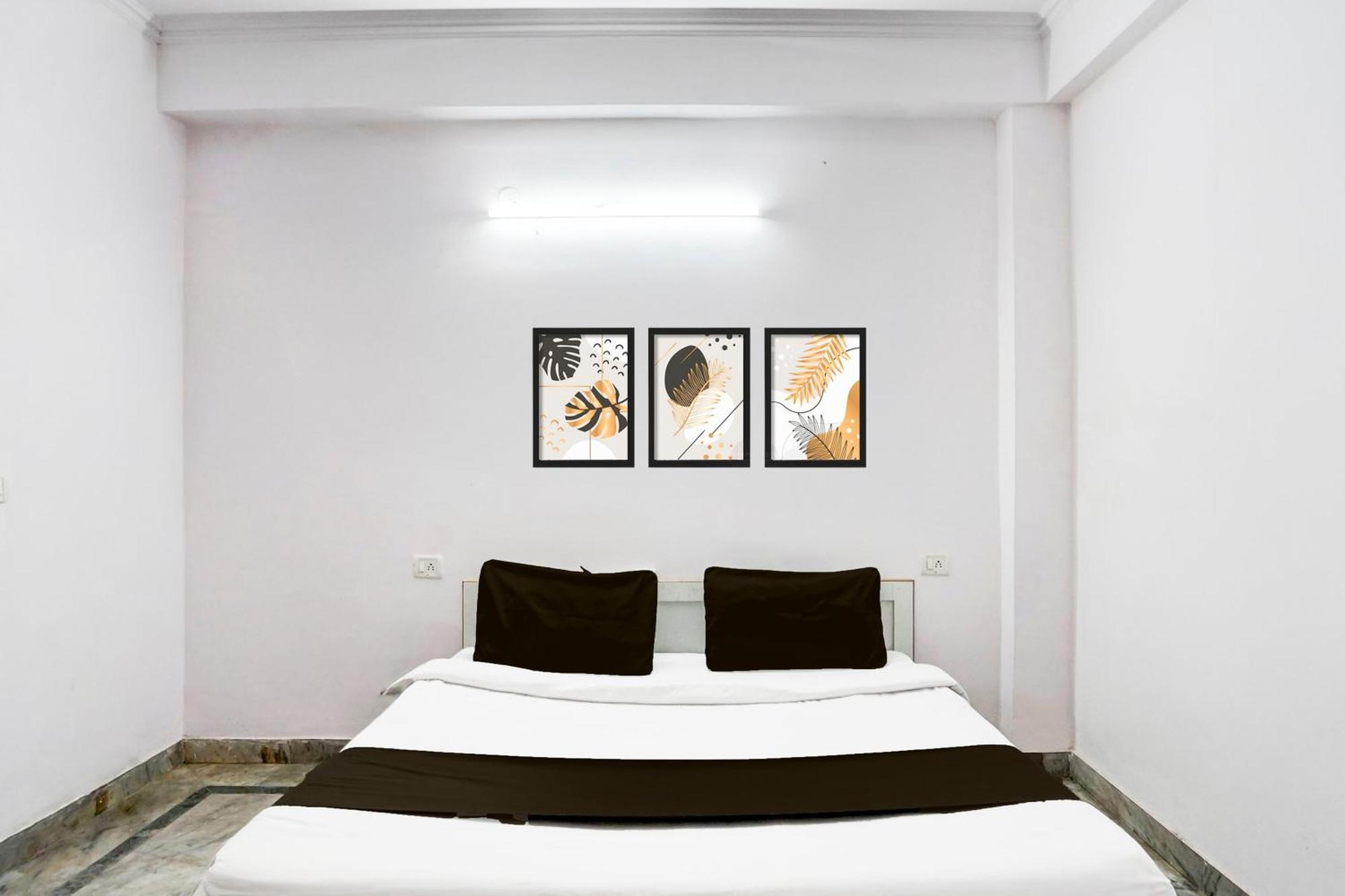 Hotel O Maharaja Kalkaji Devi