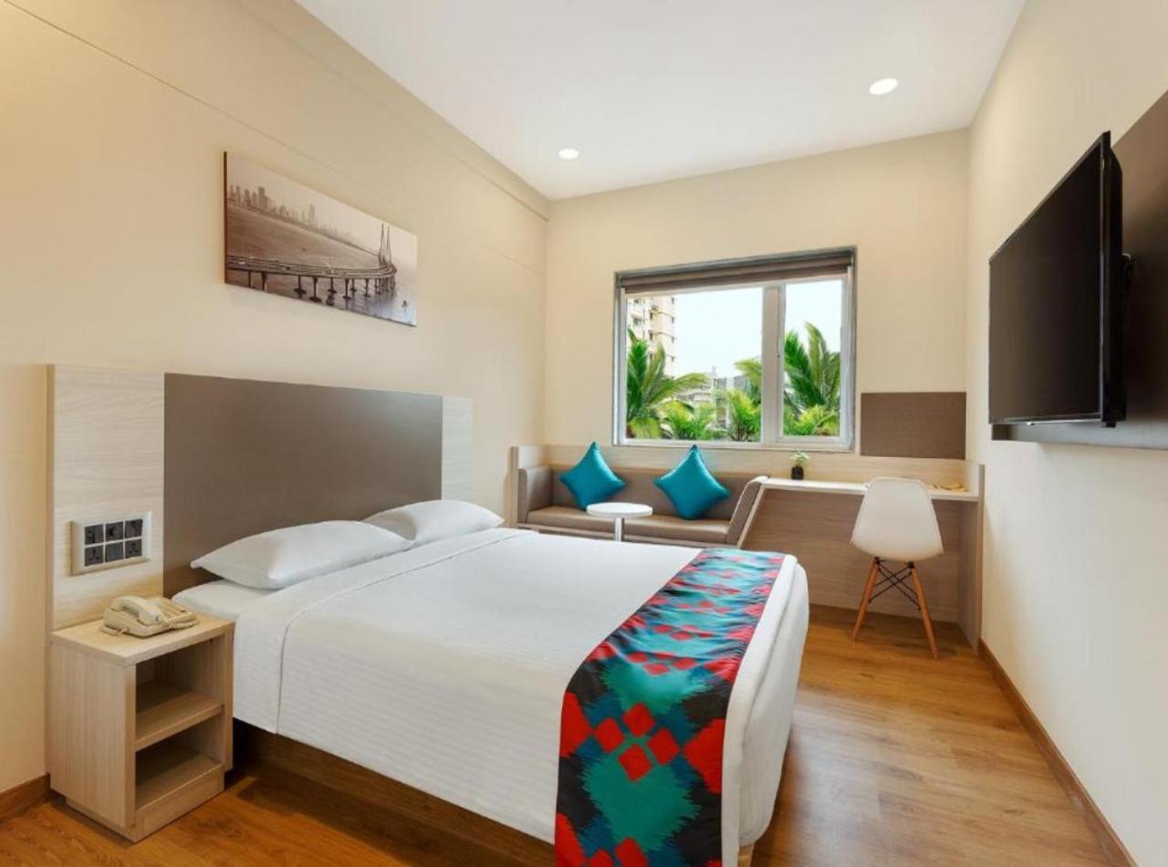 Hotel Luxury Near Delhi Airport