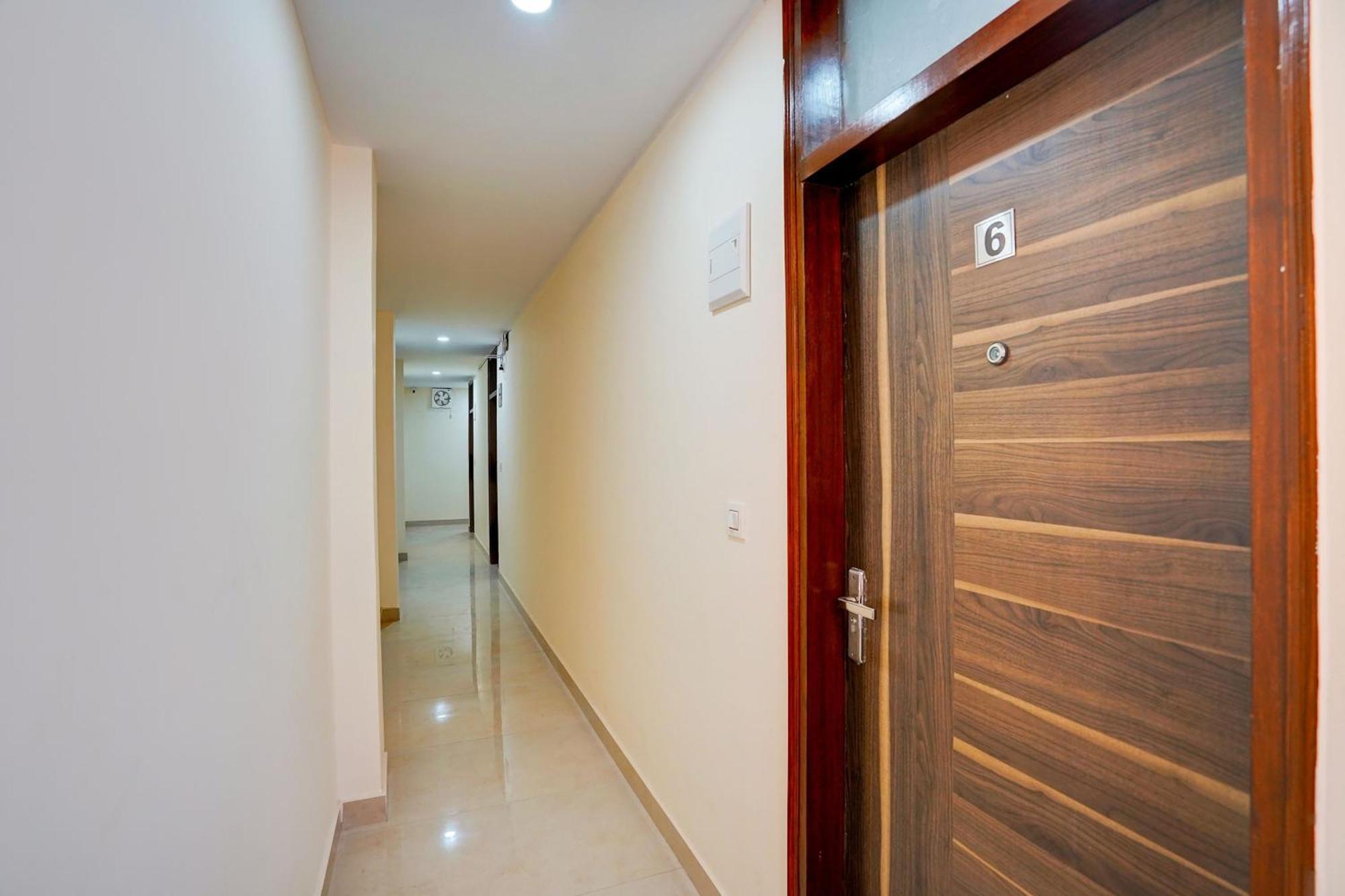 Hotel O Comfort *
