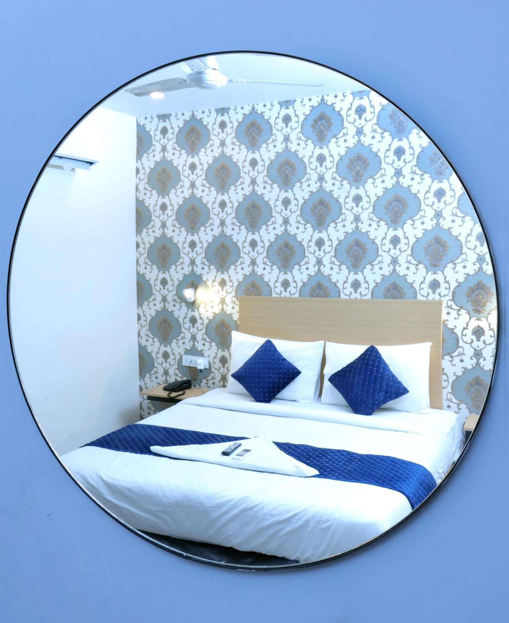 Nidra Hotel