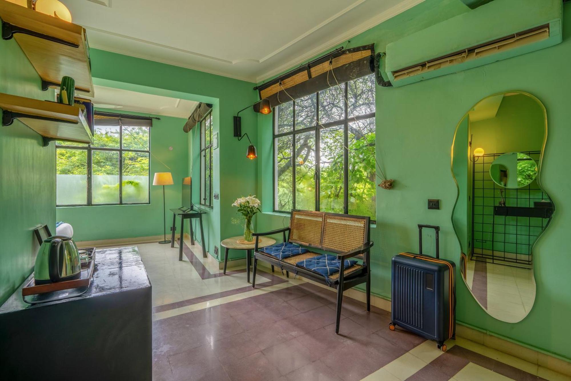 Hotel Minimalist One Hauz Khas Village 3*