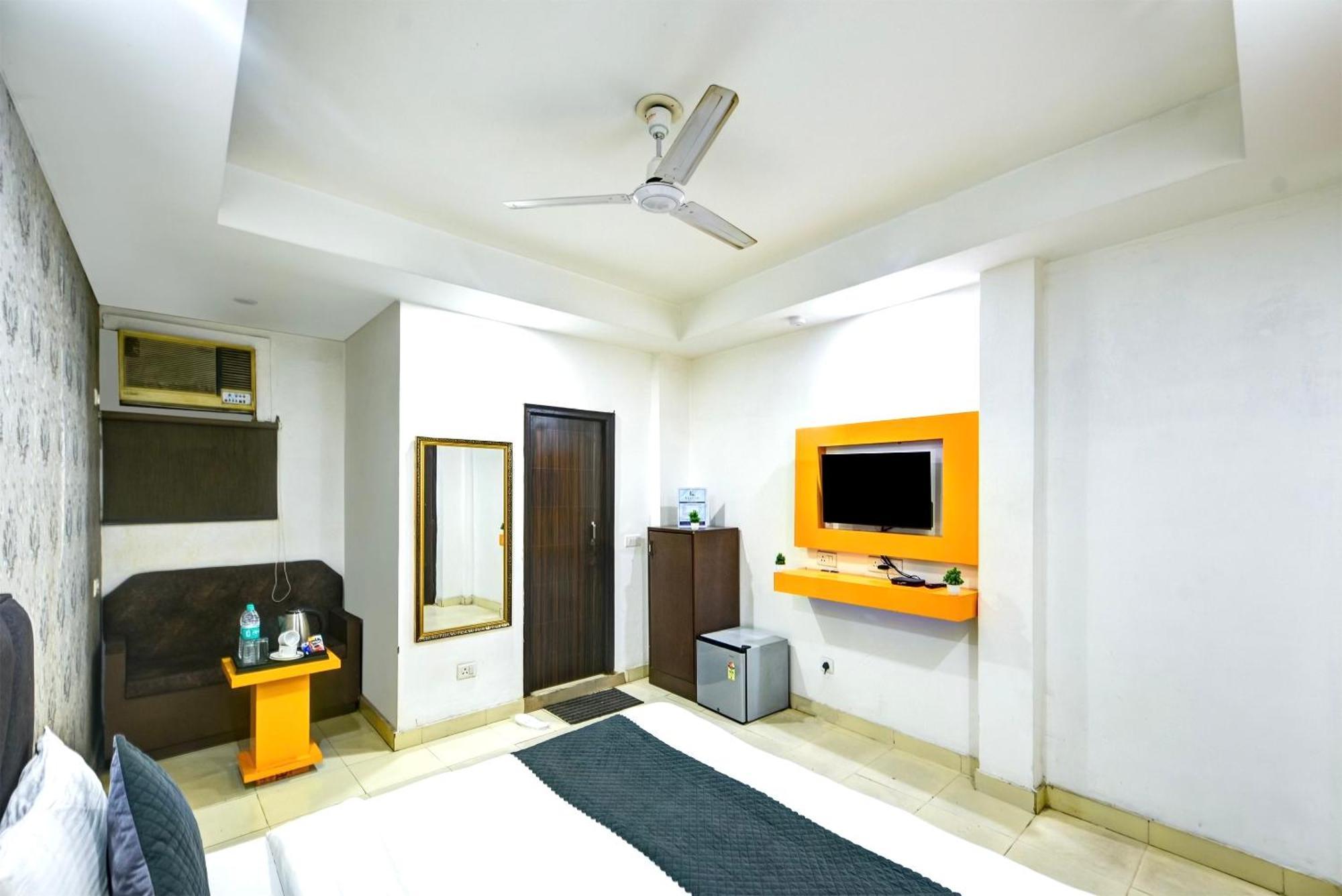 Kelvish Hotel-delhi Igi Airport Hotel New Delhi