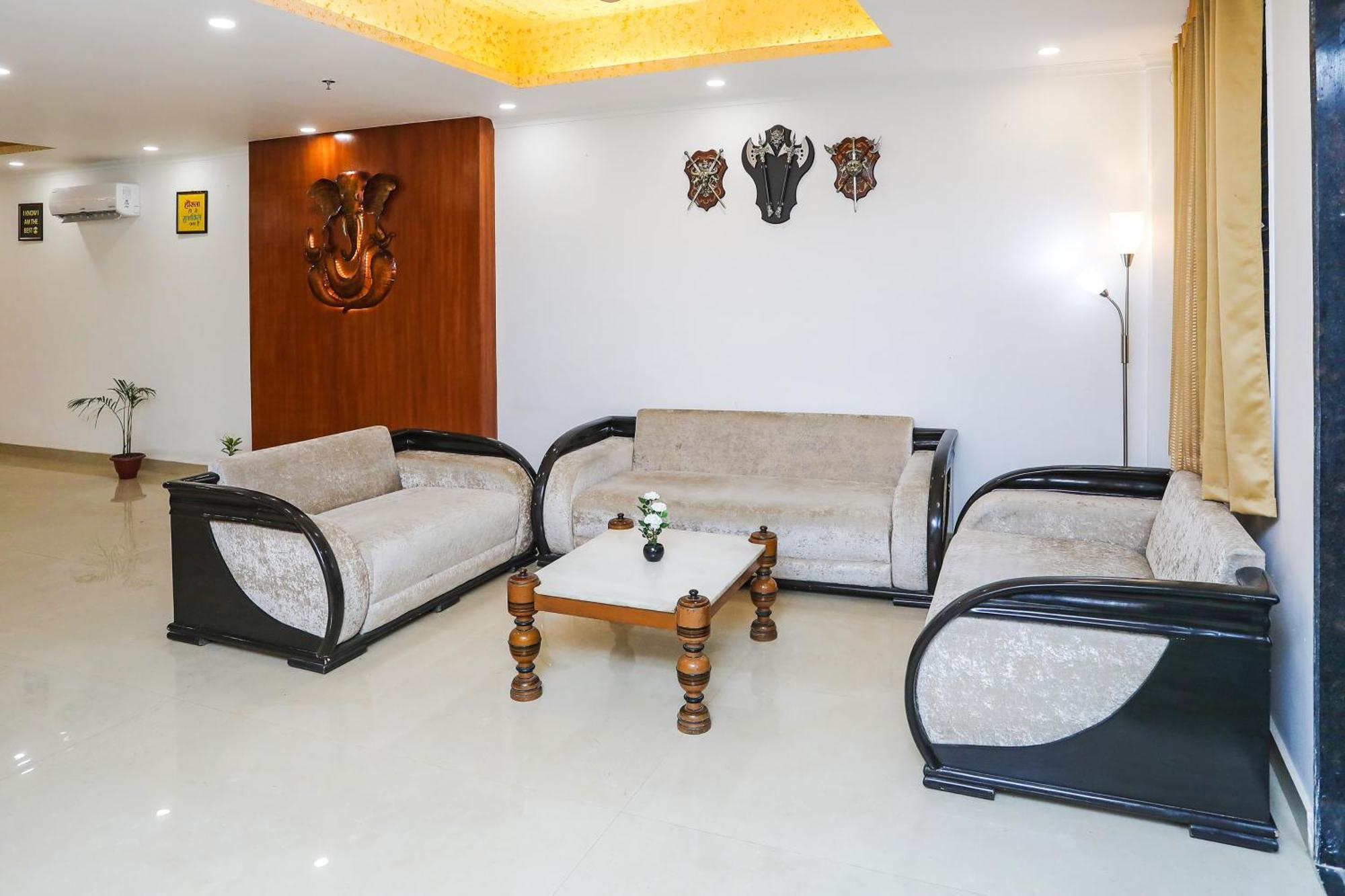 Collection O Residency Near Dwarka Sector 21 Metro Station