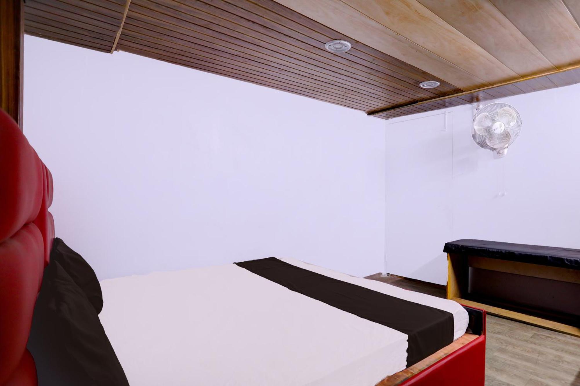 O Krishna Cafe Hotel Delhi (National Capital Territory of India)