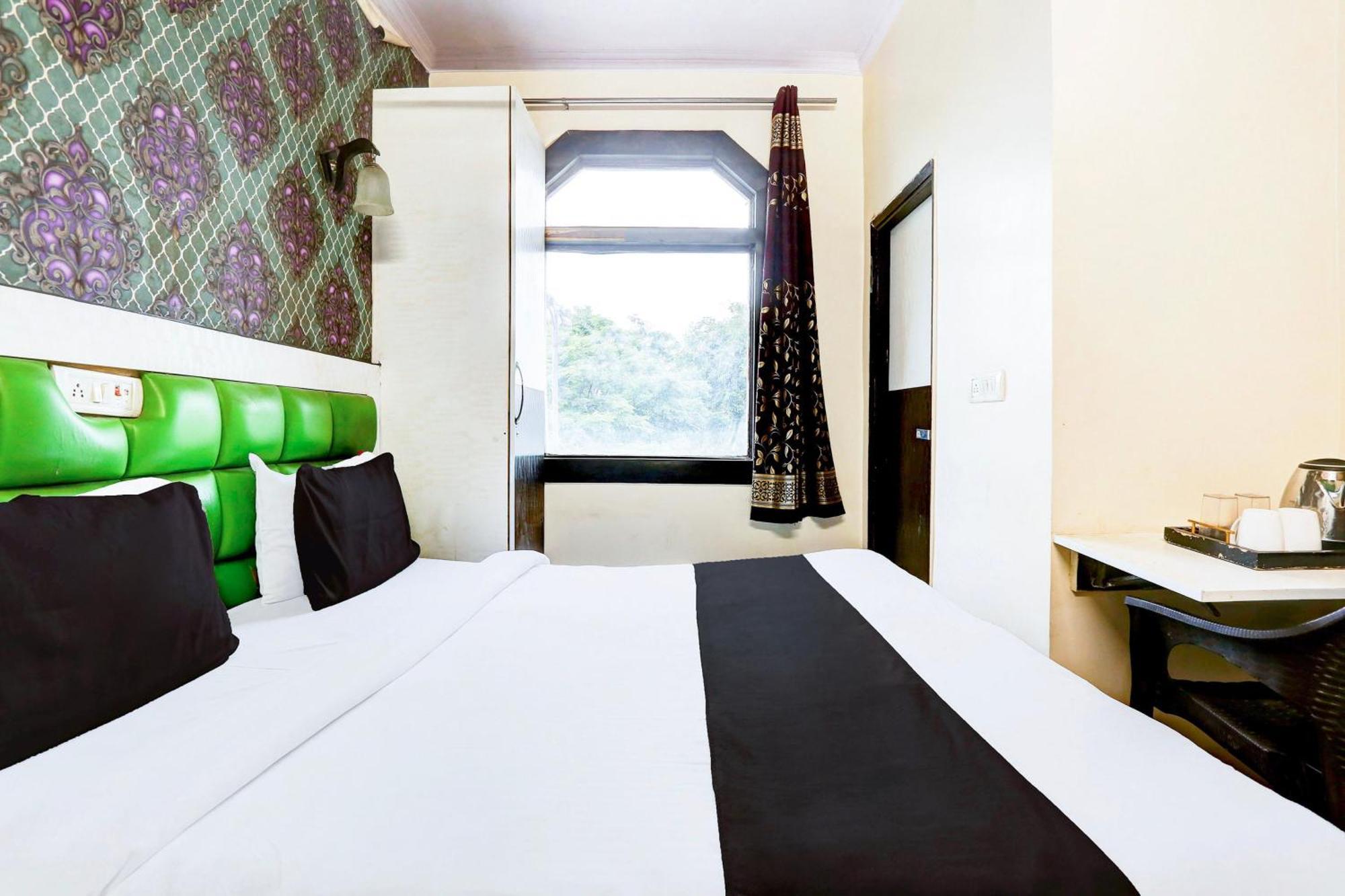 Hotel O Akash 3*