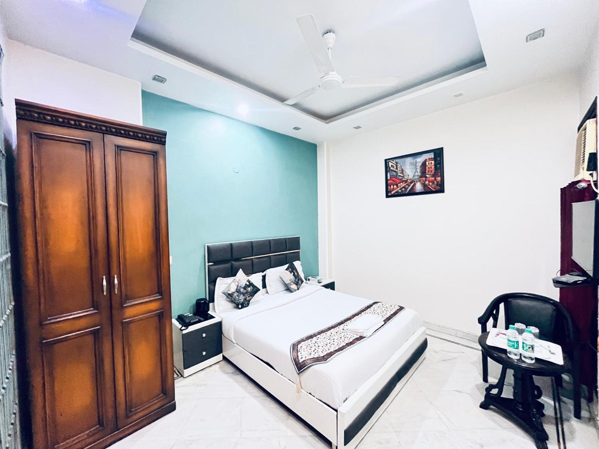 Hotel South - Park Near Hauz Khas South Delhi