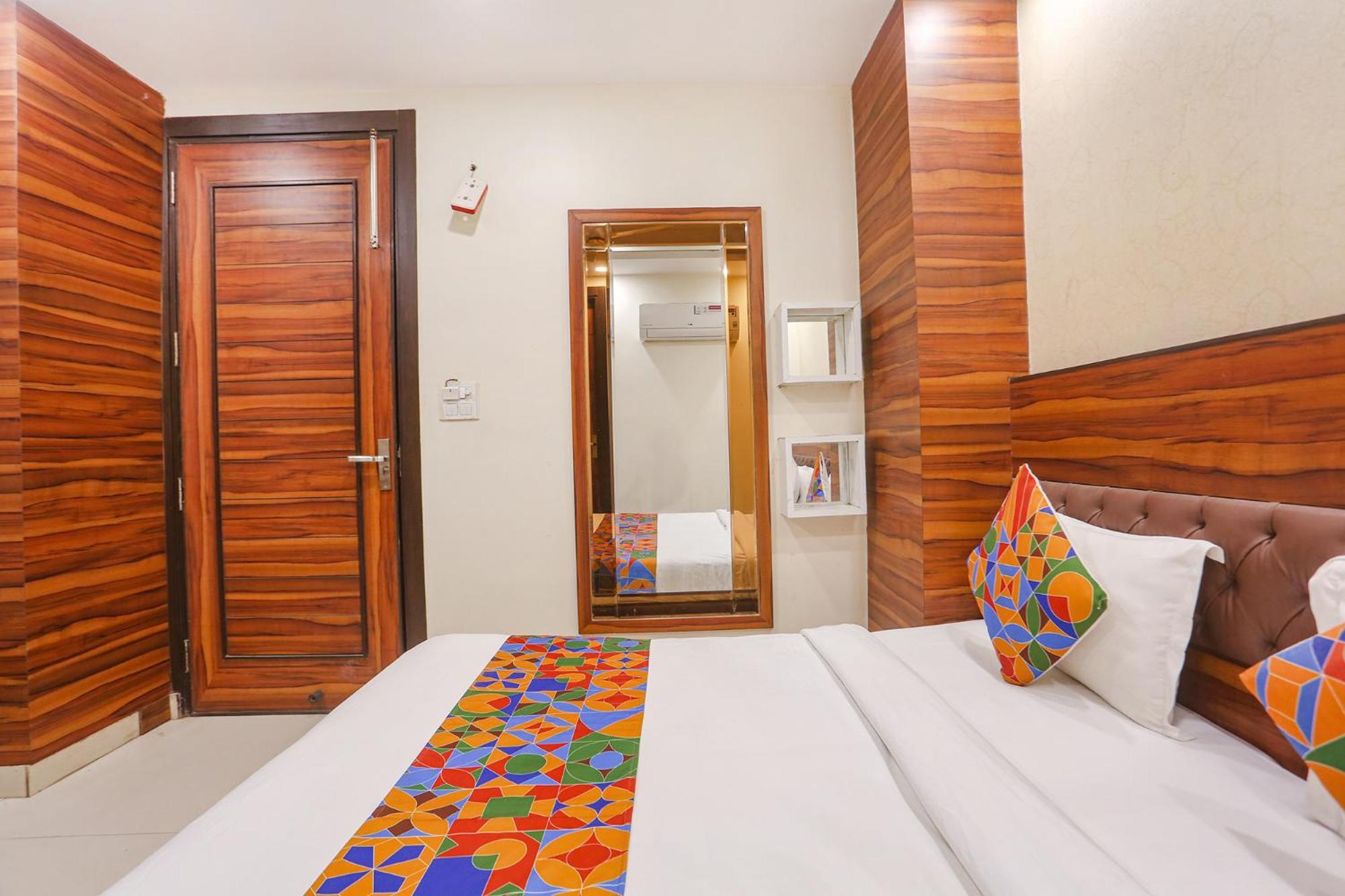 Fabhotel Gold
