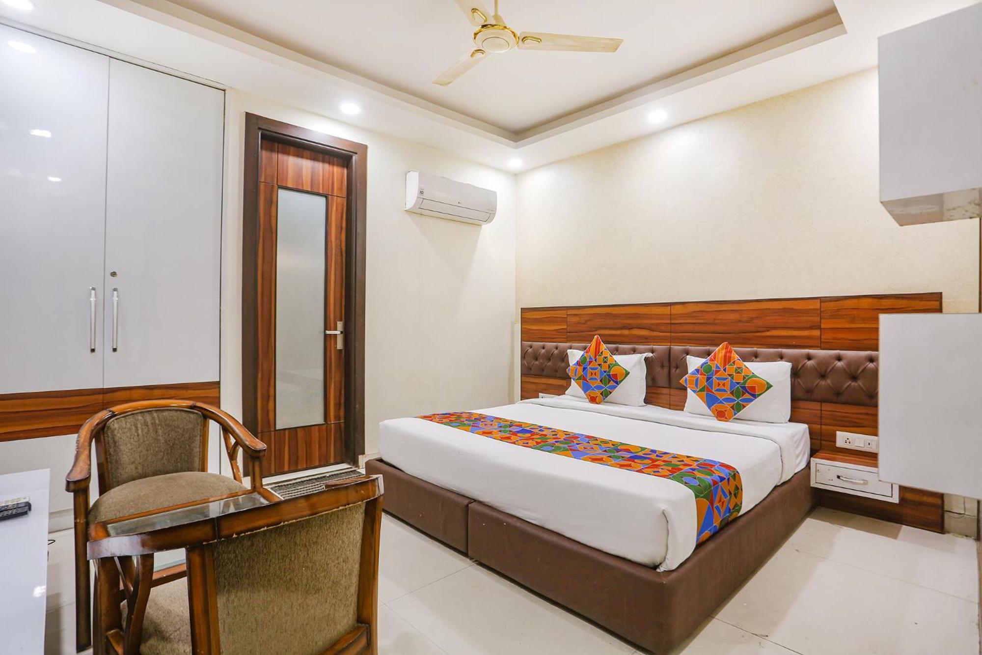 Hotel Fabhotel Gold