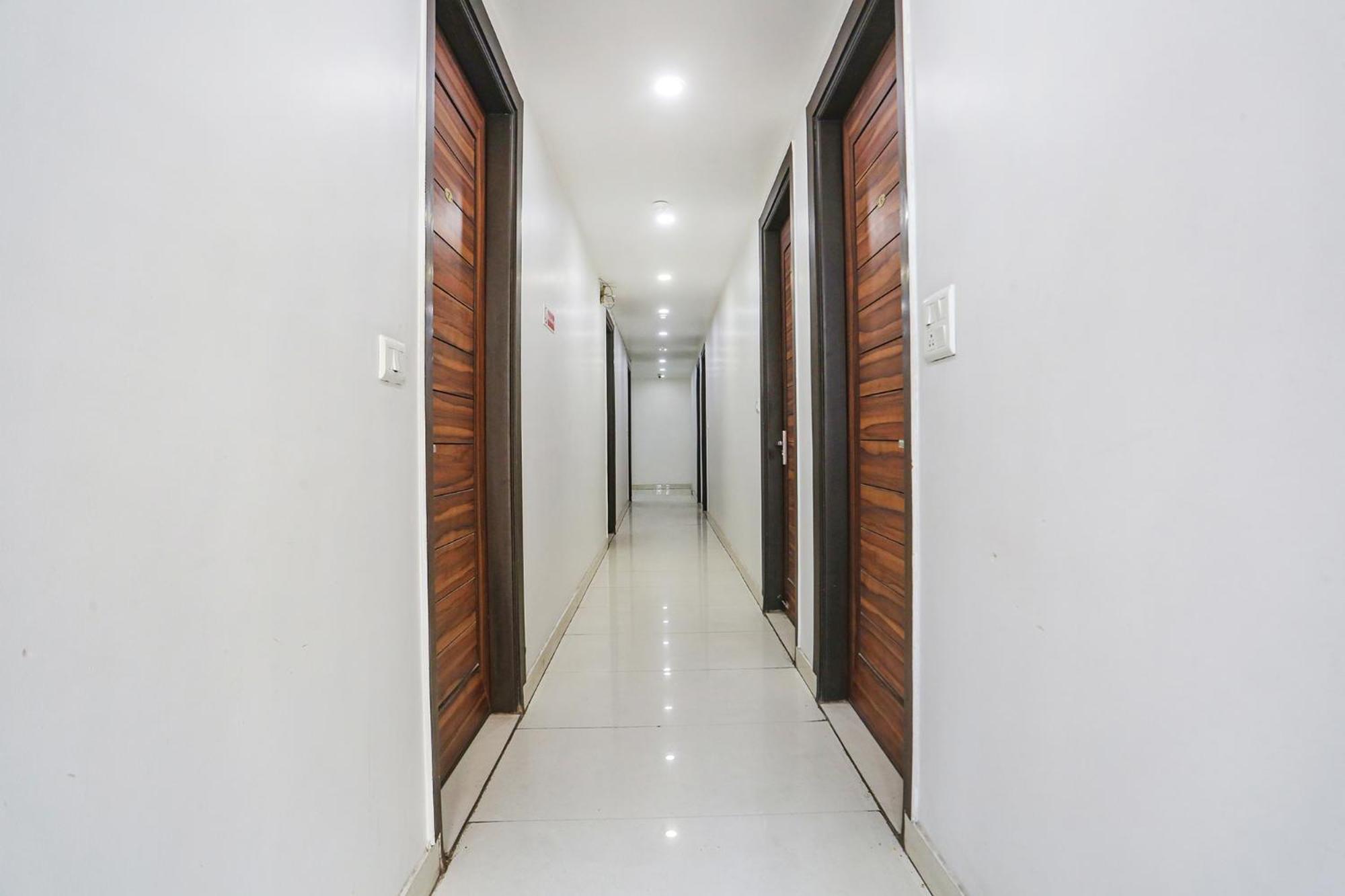 Fabhotel Gold