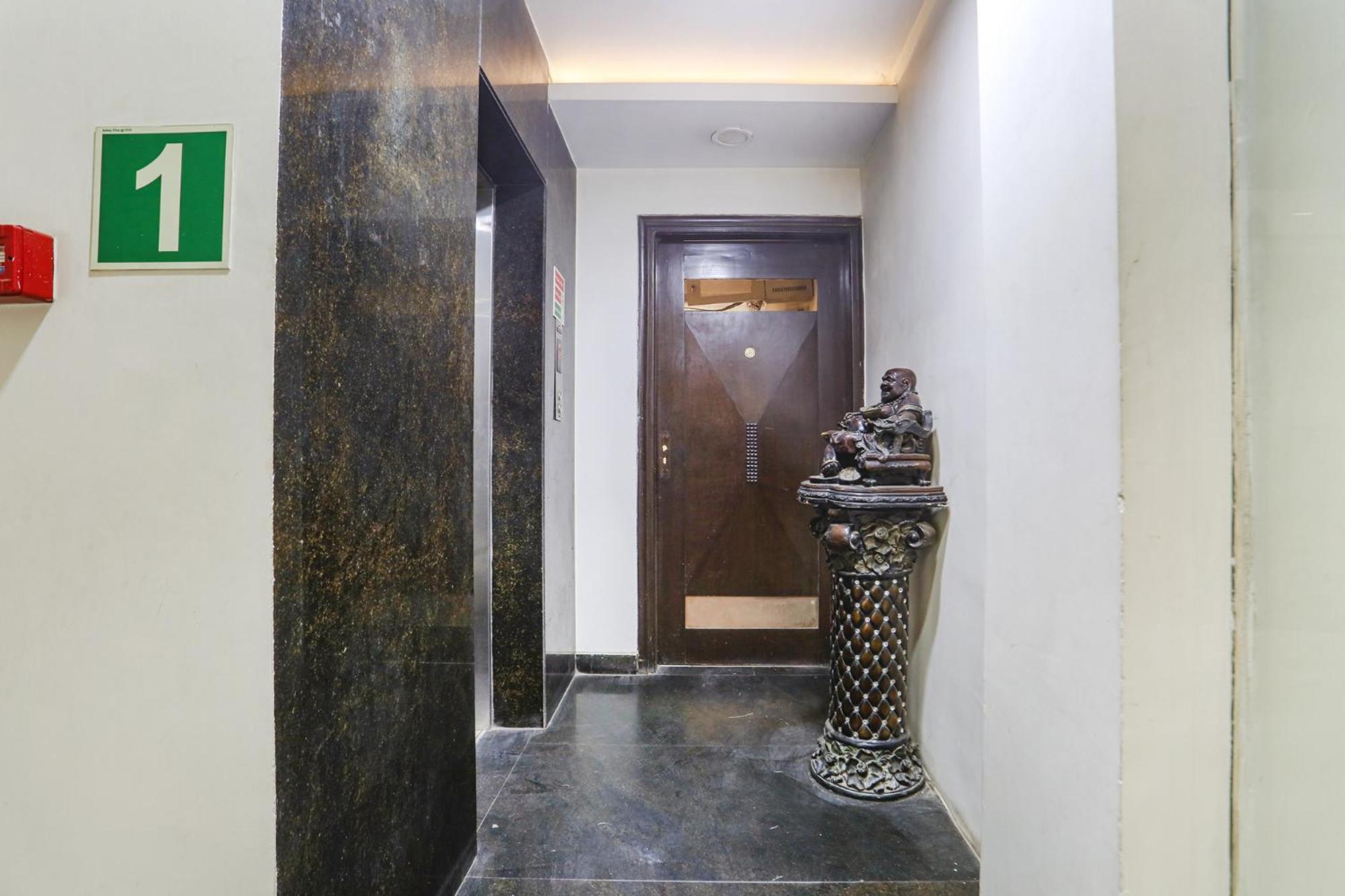Hotel Fabhotel Gold 3*