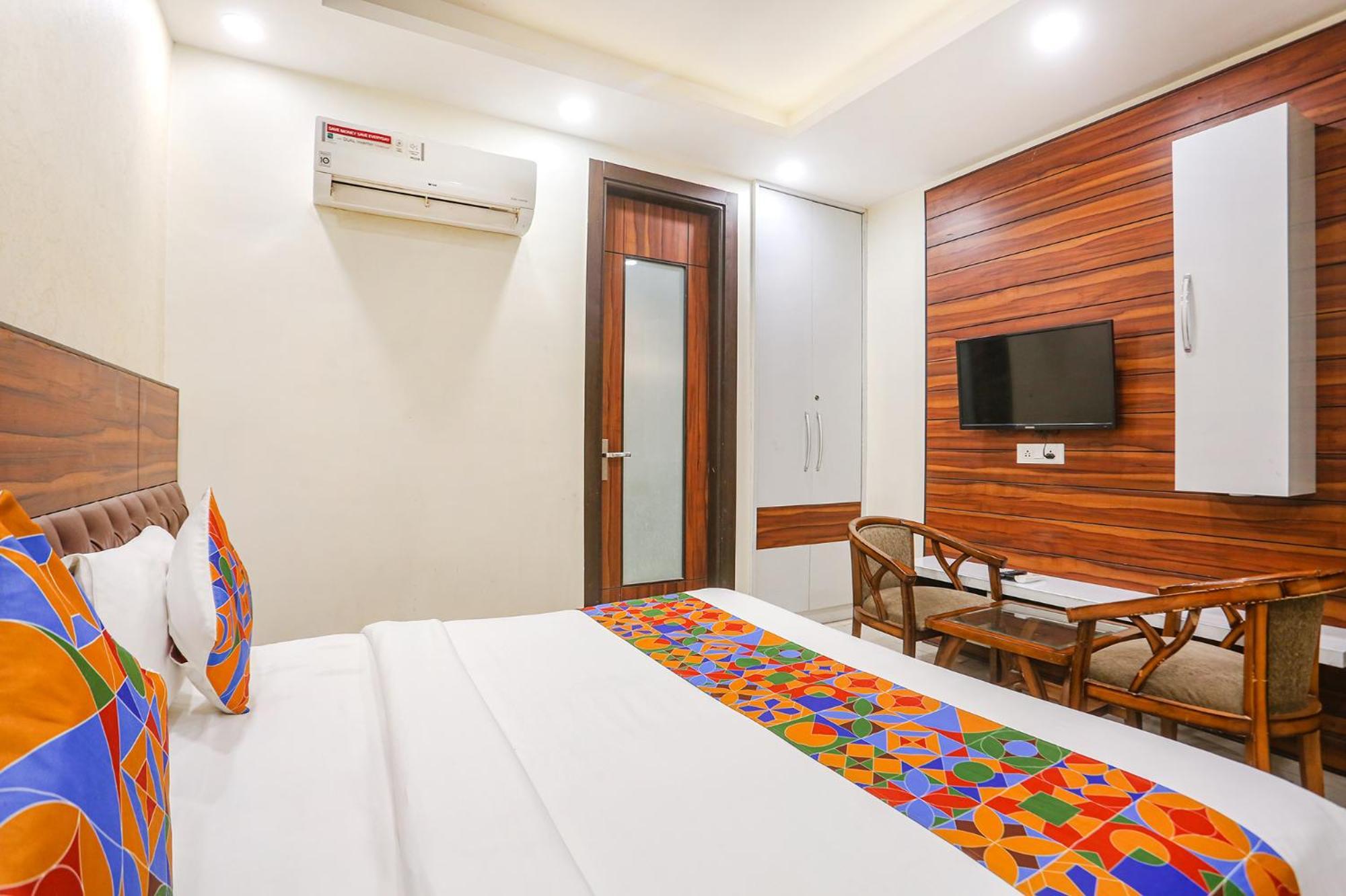 Fabhotel Gold Hotel