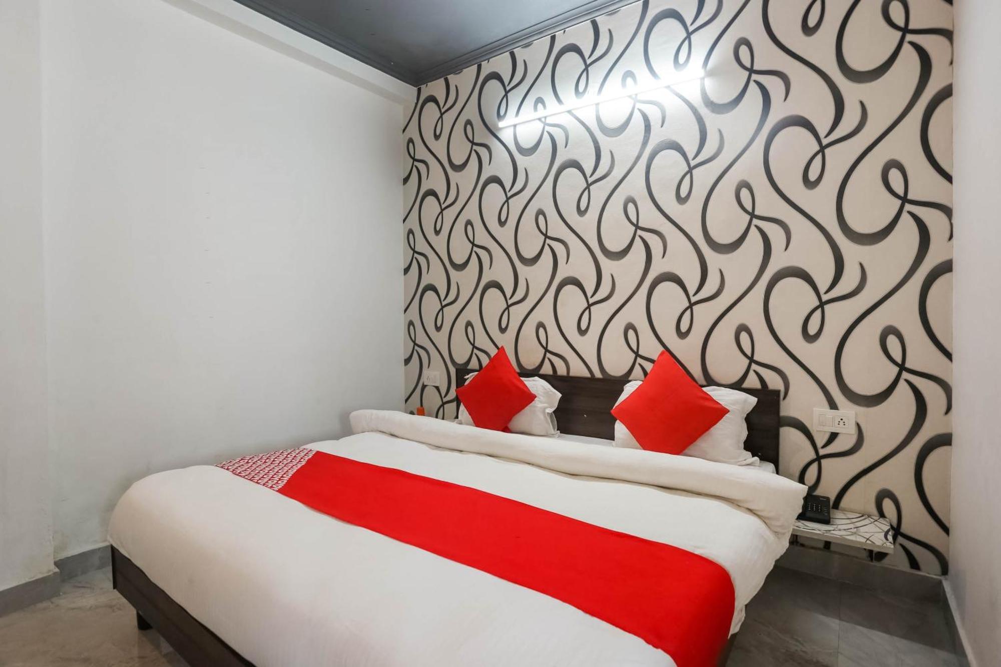 O Dream Town Hotel New Delhi