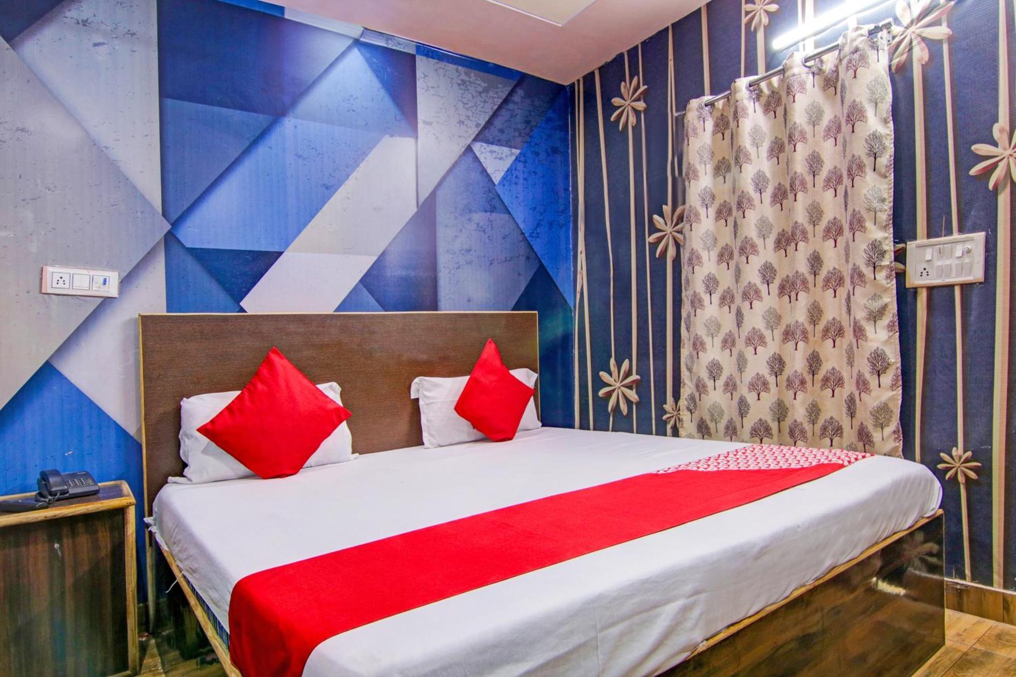 Hotel O Viraj 4*