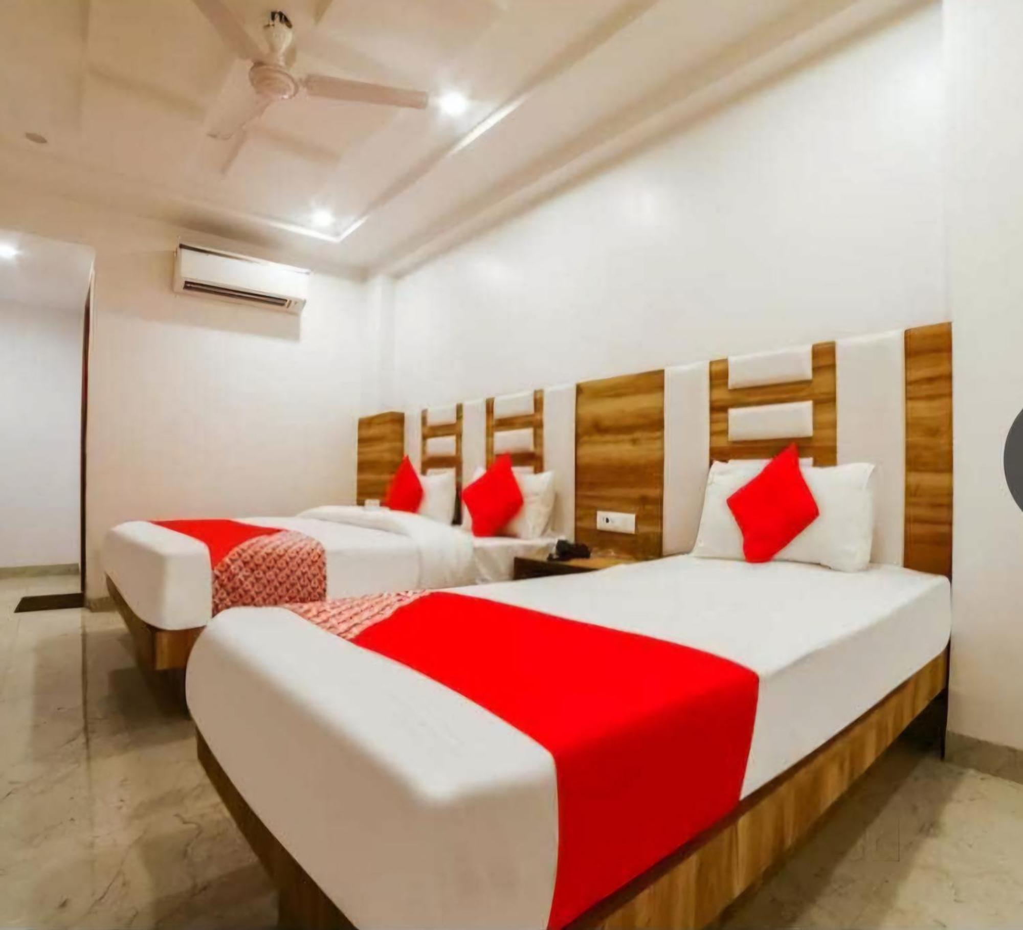 Hotel Awesome International New Delhi