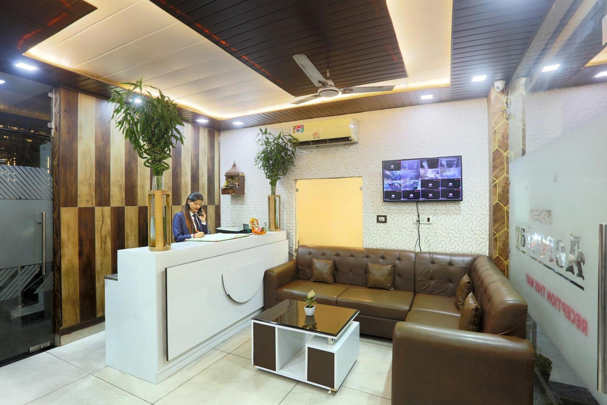Airport Luxury 4*