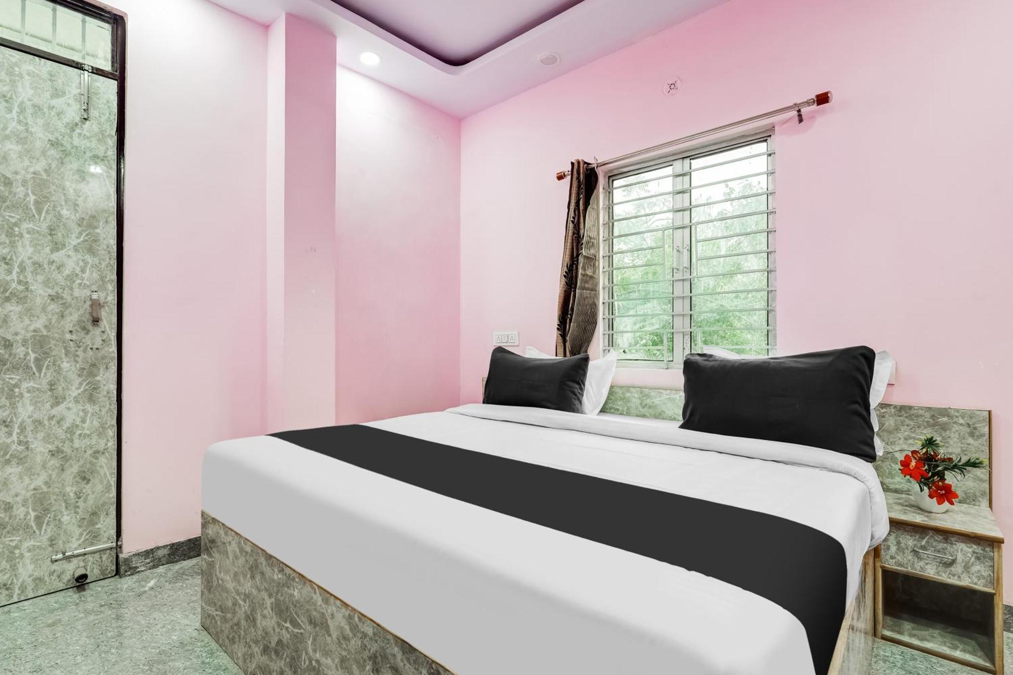 Hotel O Govind Residency 3*