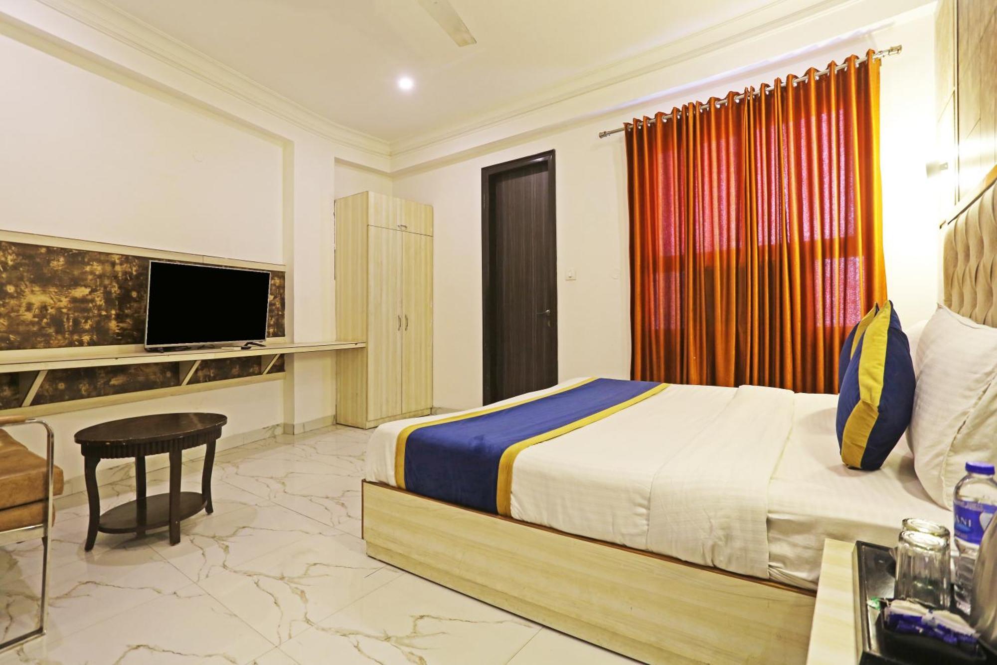 Hotel Hotel Shyam International - Near Terminal 3 Delhi Airport With - Free Airport Pickup And Drop