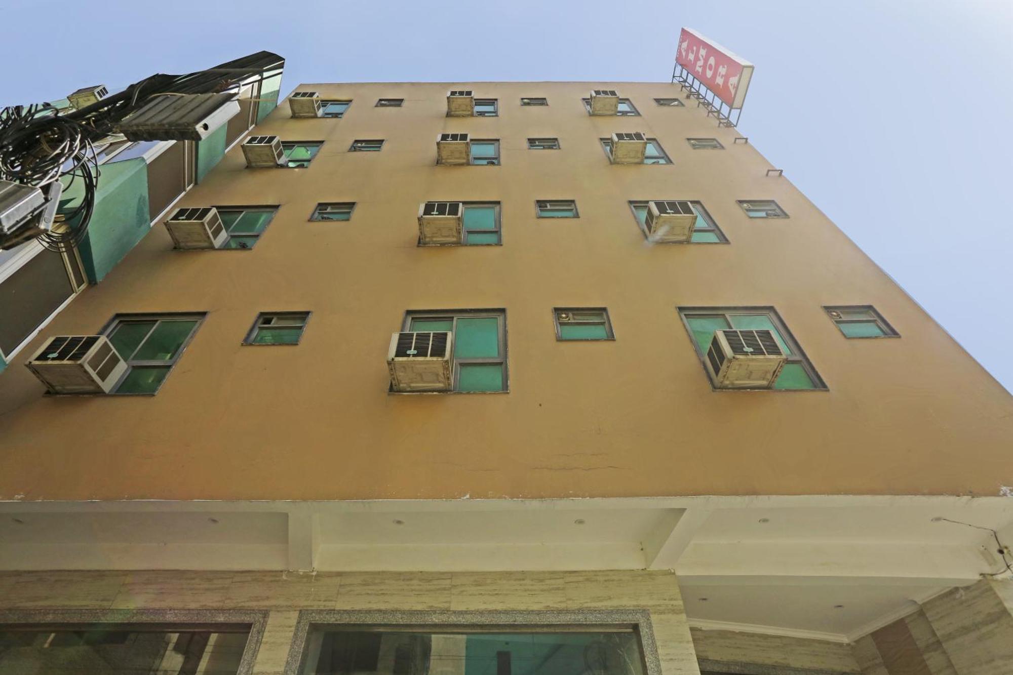 Hotel Hotel Shyam International - Near Terminal 3 Delhi Airport With - Free Airport Pickup And Drop 3*