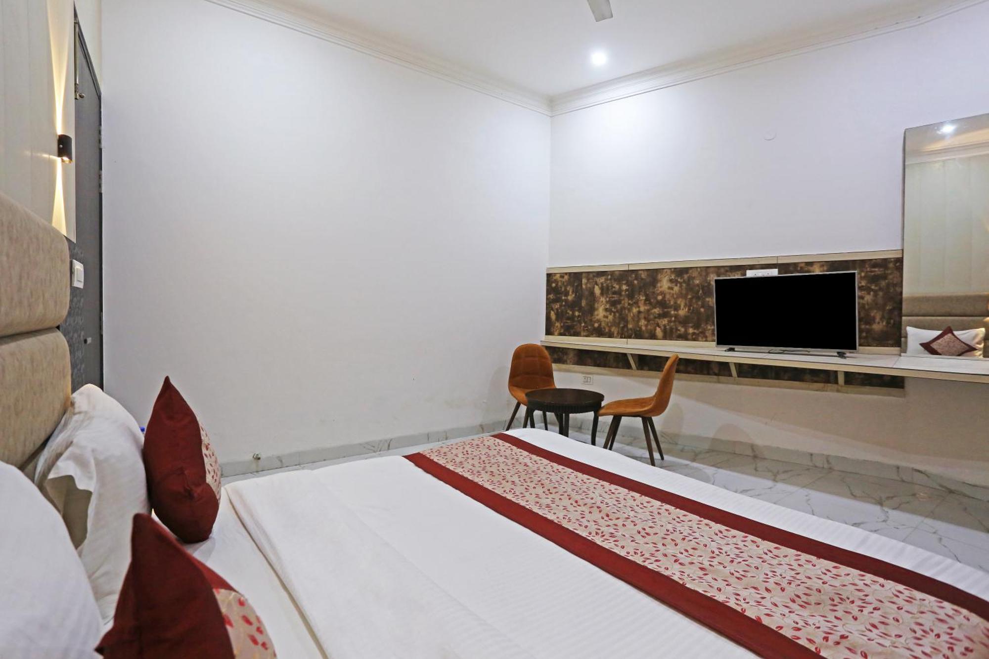 Hotel Hotel Shyam International - Near Terminal 3 Delhi Airport With - Free Airport Pickup And Drop New Delhi