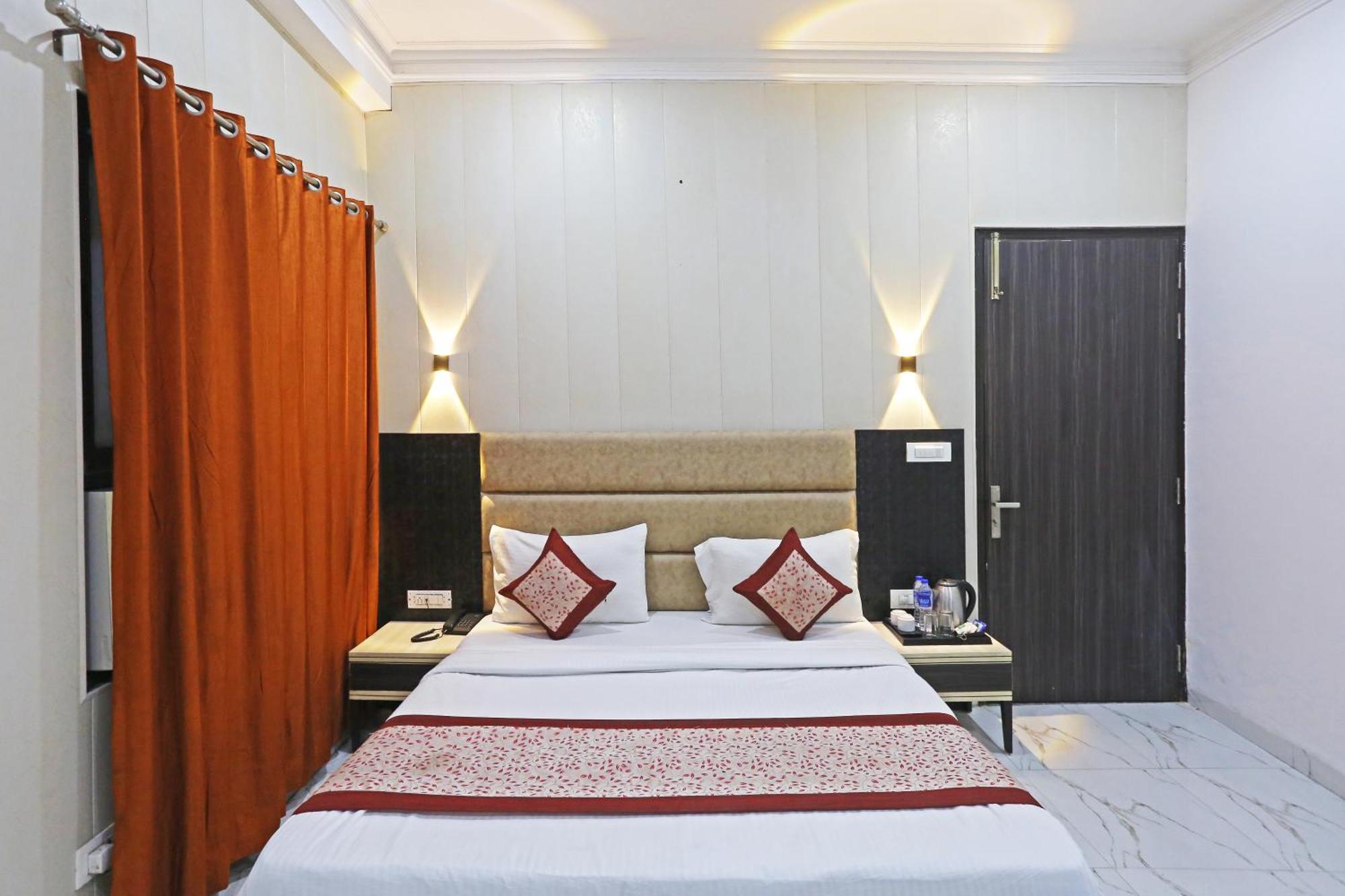 Hotel Hotel Shyam International - Near Terminal 3 Delhi Airport With - Free Airport Pickup And Drop