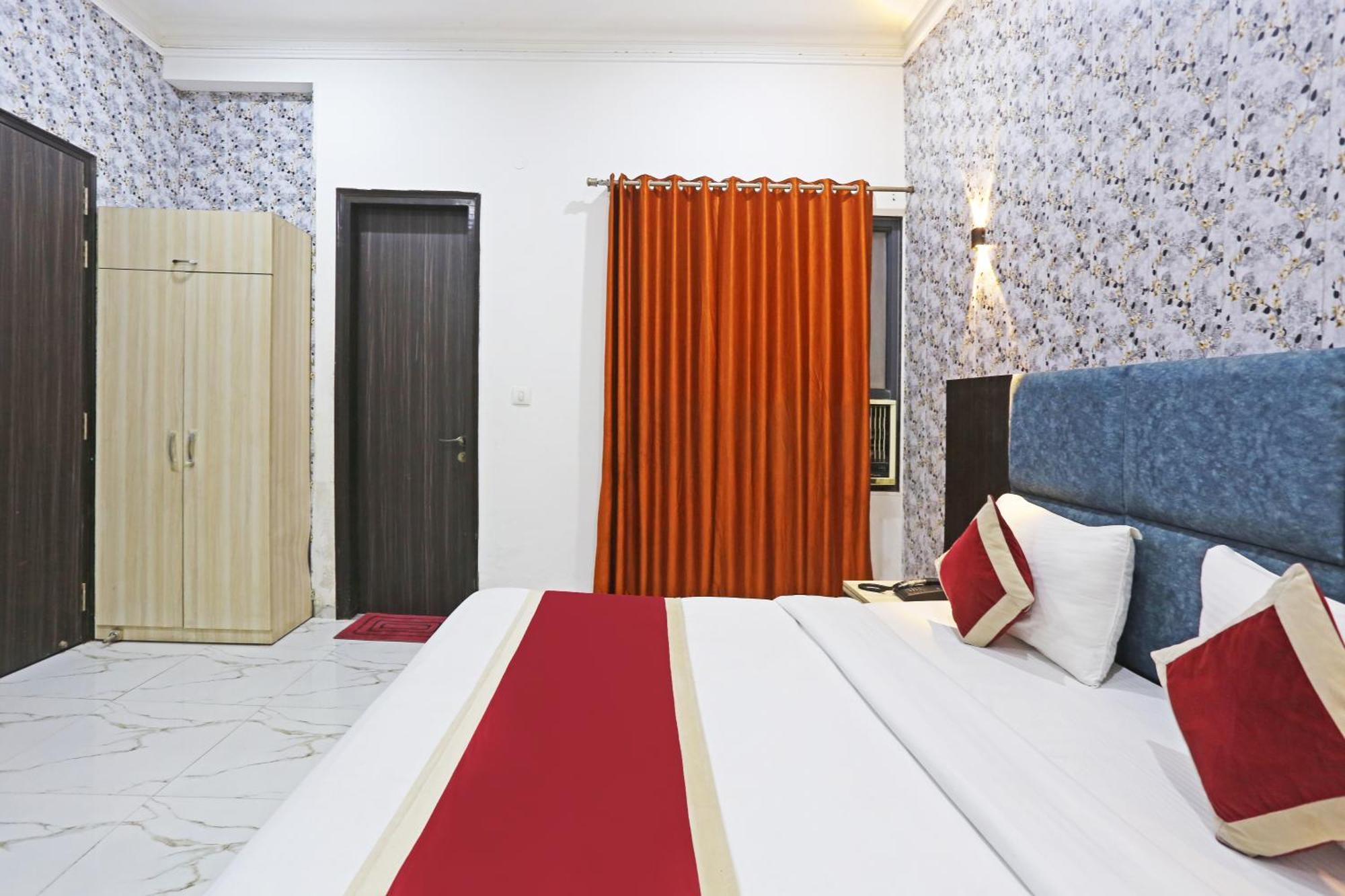 Hotel Shyam International - Near Terminal 3 Delhi Airport With - Free Airport Pickup And Drop Nova Deli