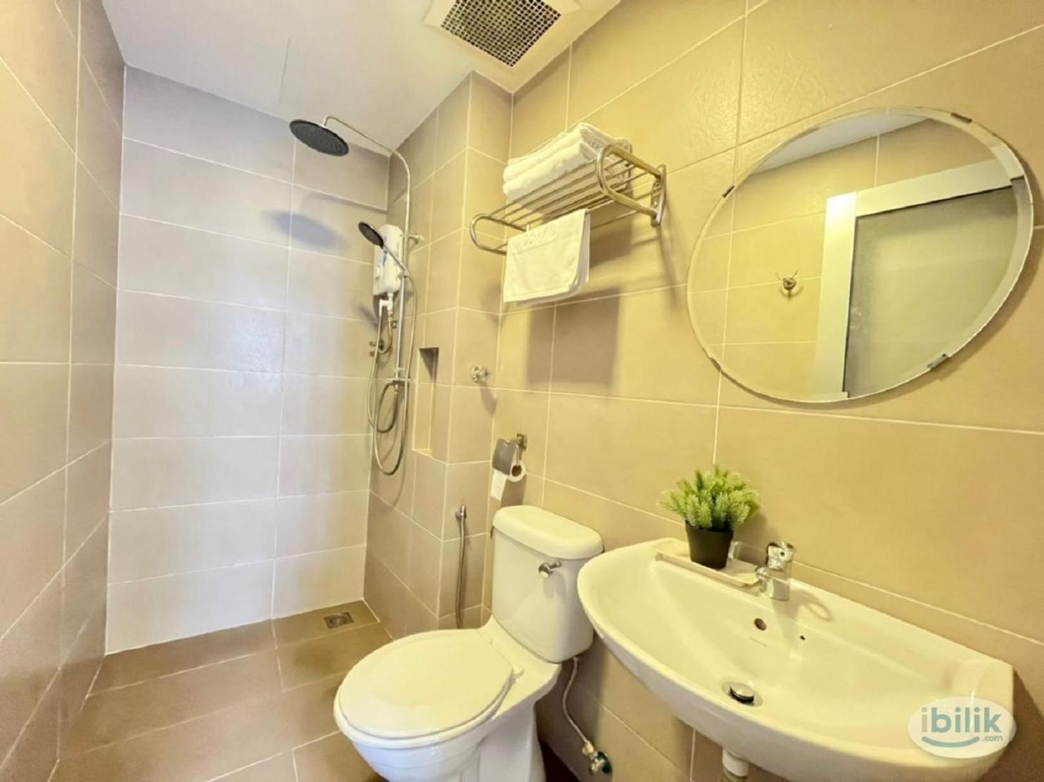 Hotel Dia Premier Delhi Airport By Gross Group