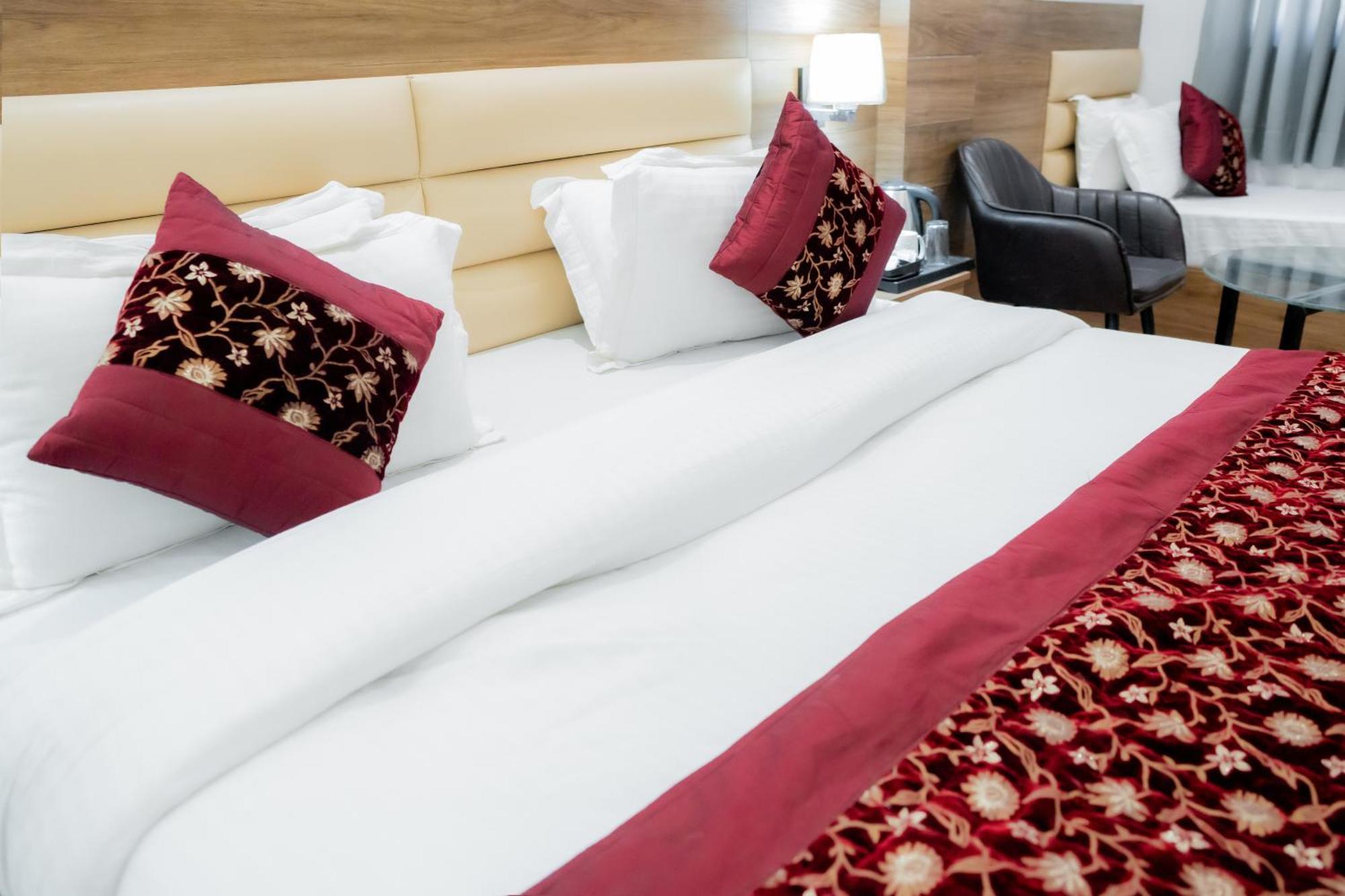 Hotel The Sunrise Vista Nizamuddin