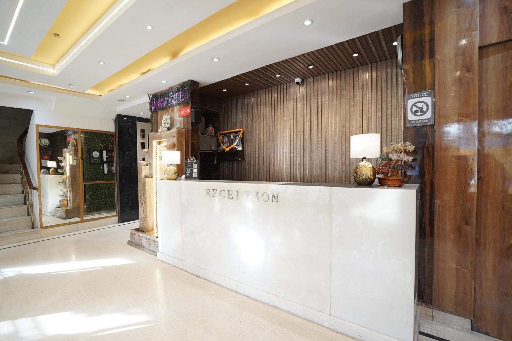 Jageer Palace Mayapuri Hotel 3*