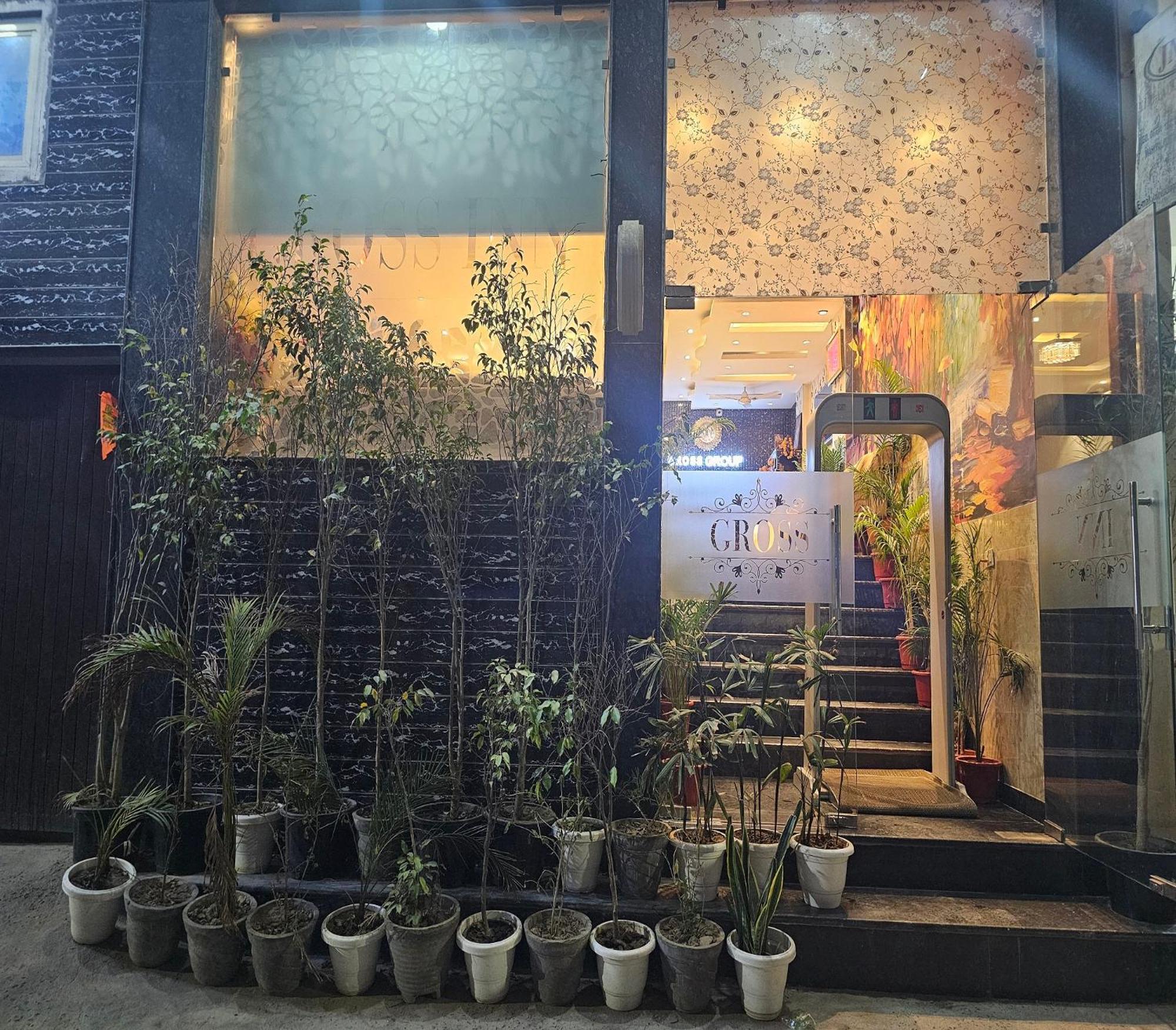 Dia Premier Delhi Airport By Gross Group * New Delhi