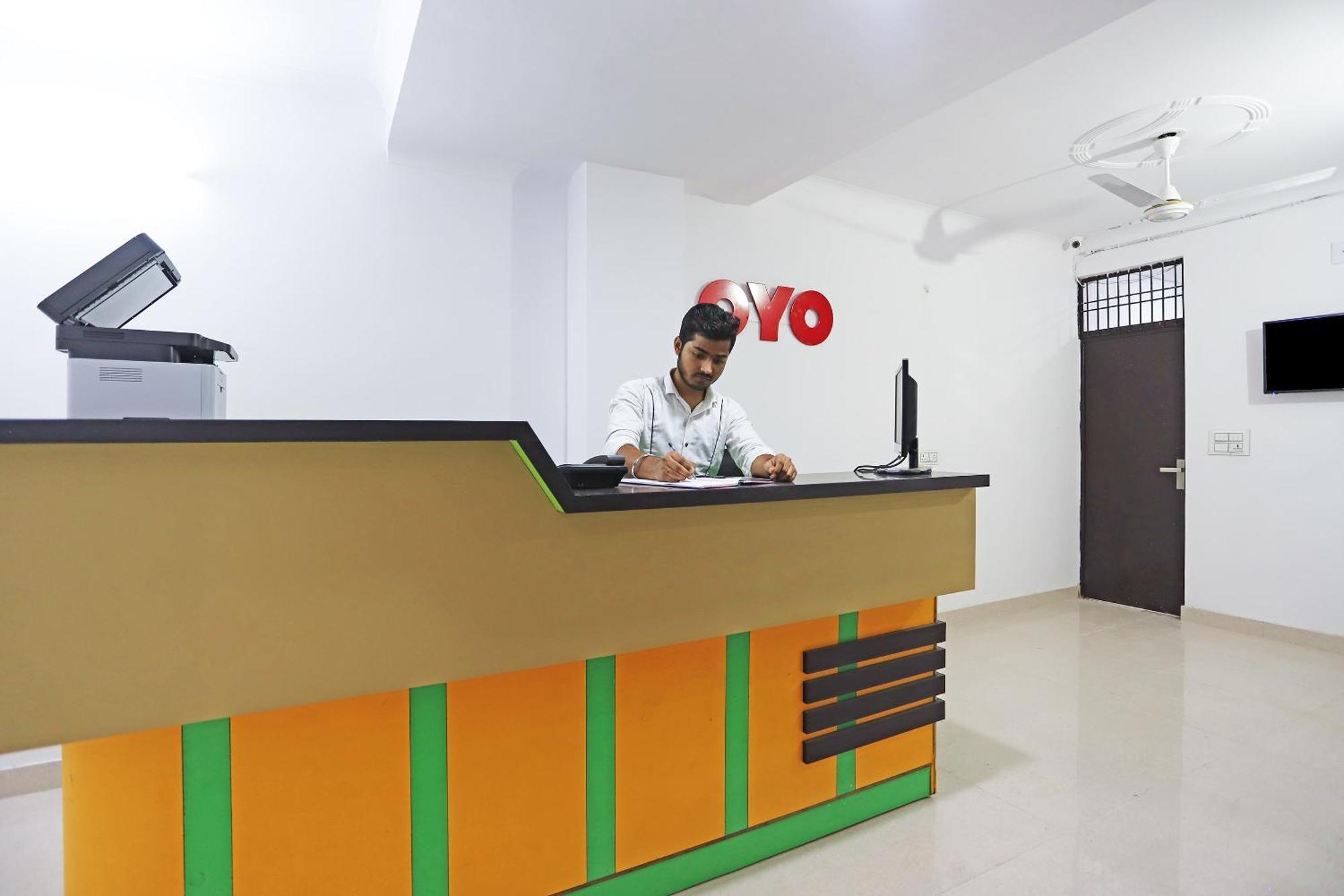 Hotel O Lal Residency 4*