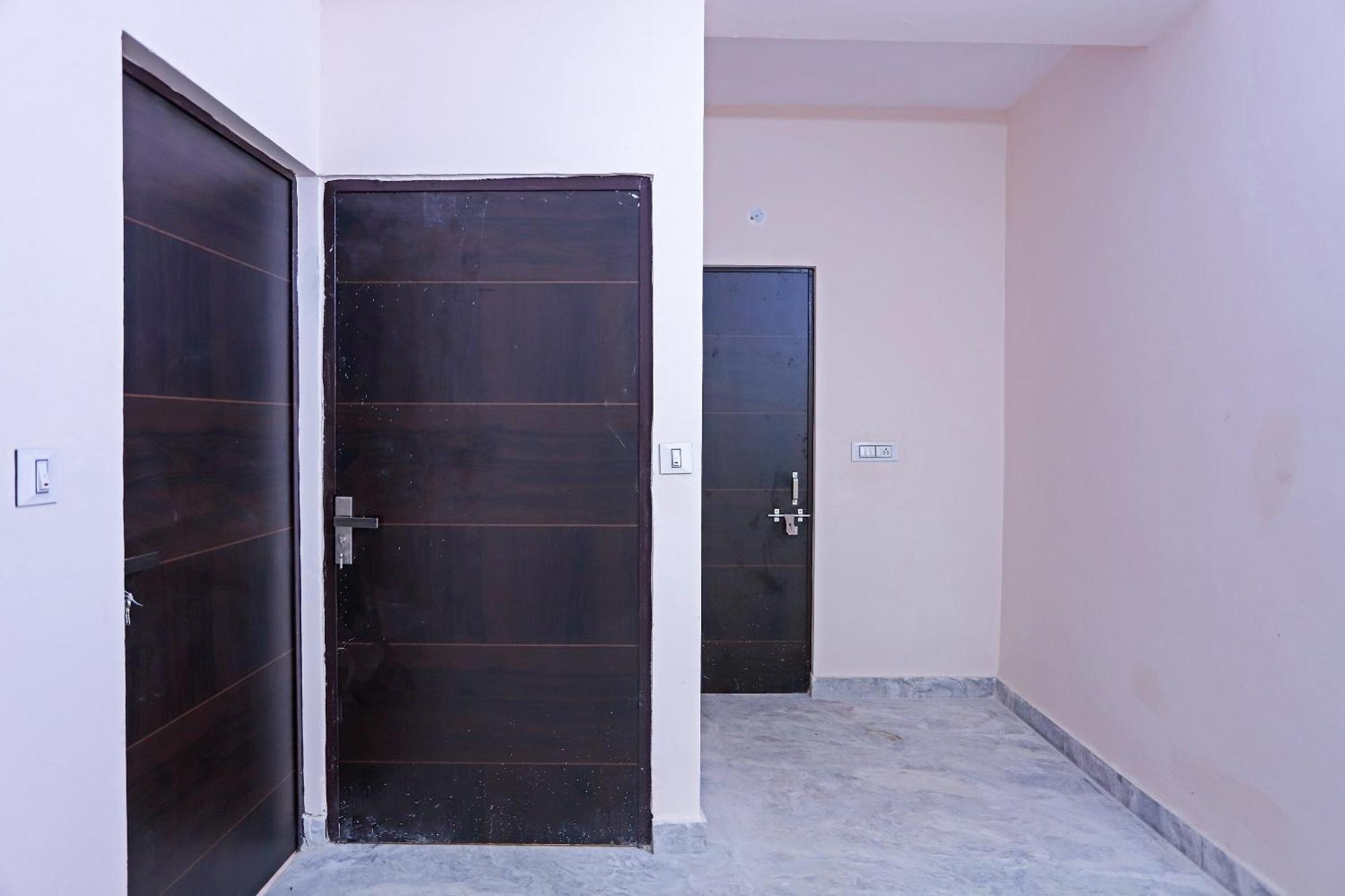 O Lal Residency Delhi (National Capital Territory of India)