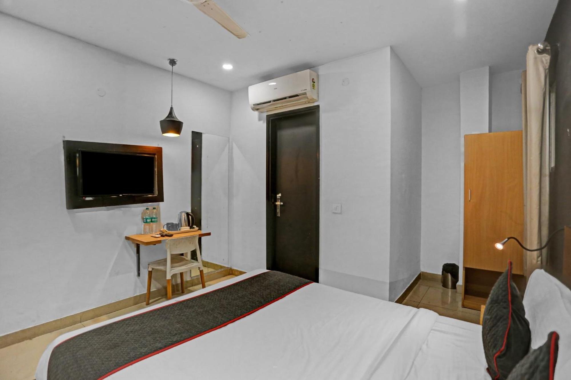 Hotel Townhouse Nangal Raya Pankha Road