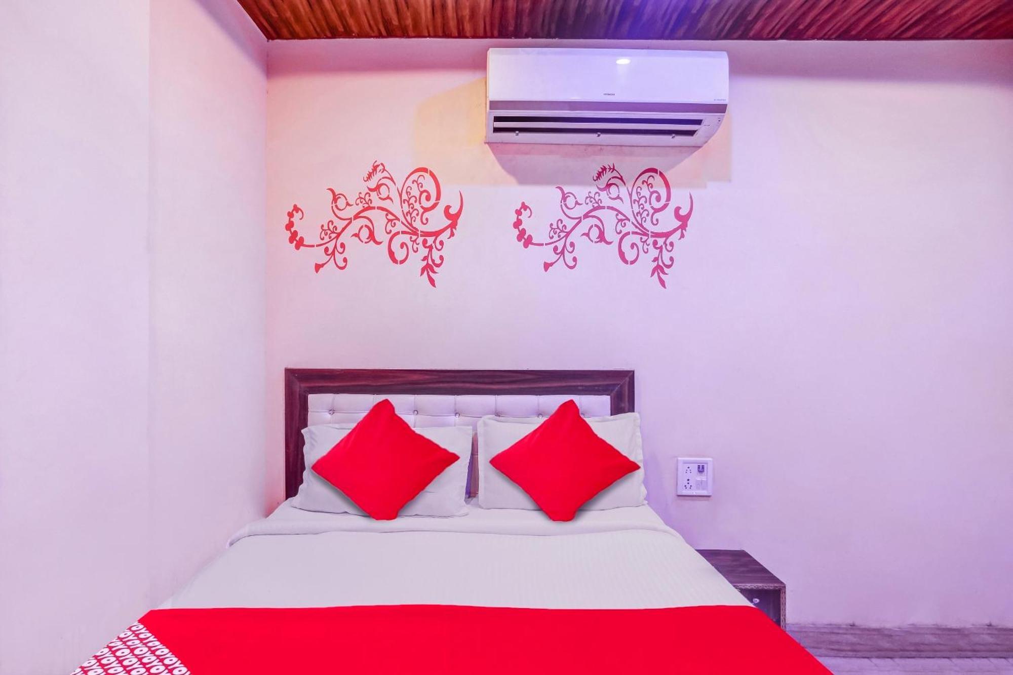 O Flgship International Paradis Near Fg Moters Usmaanpur 3rd Pusta