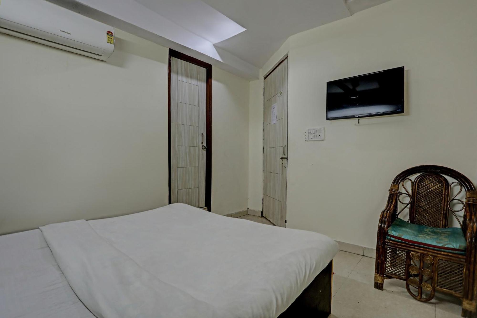 O Kanak Palace