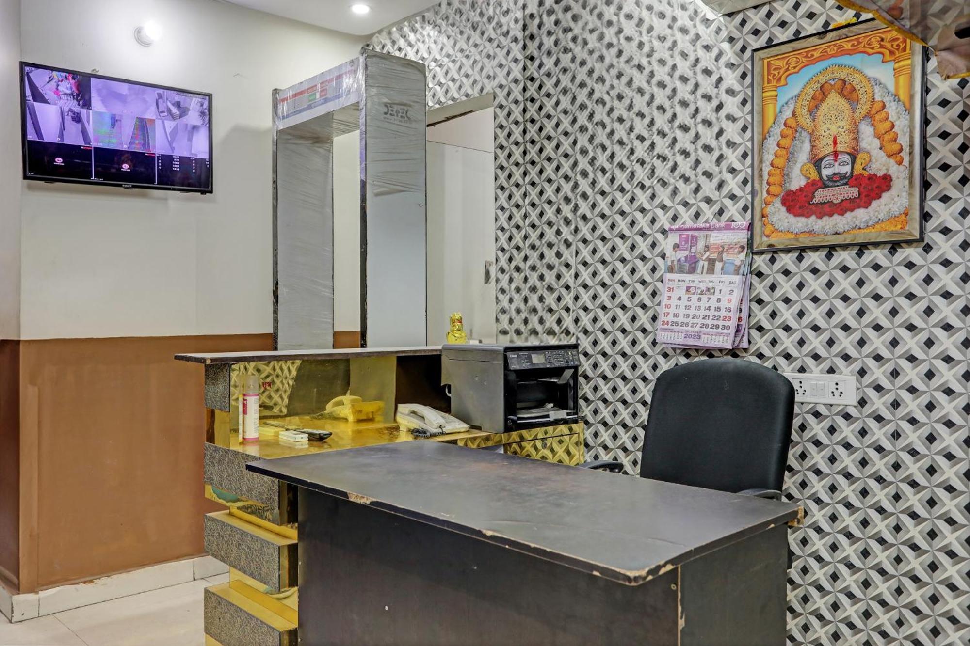 Hotel O Kanak Palace 3*