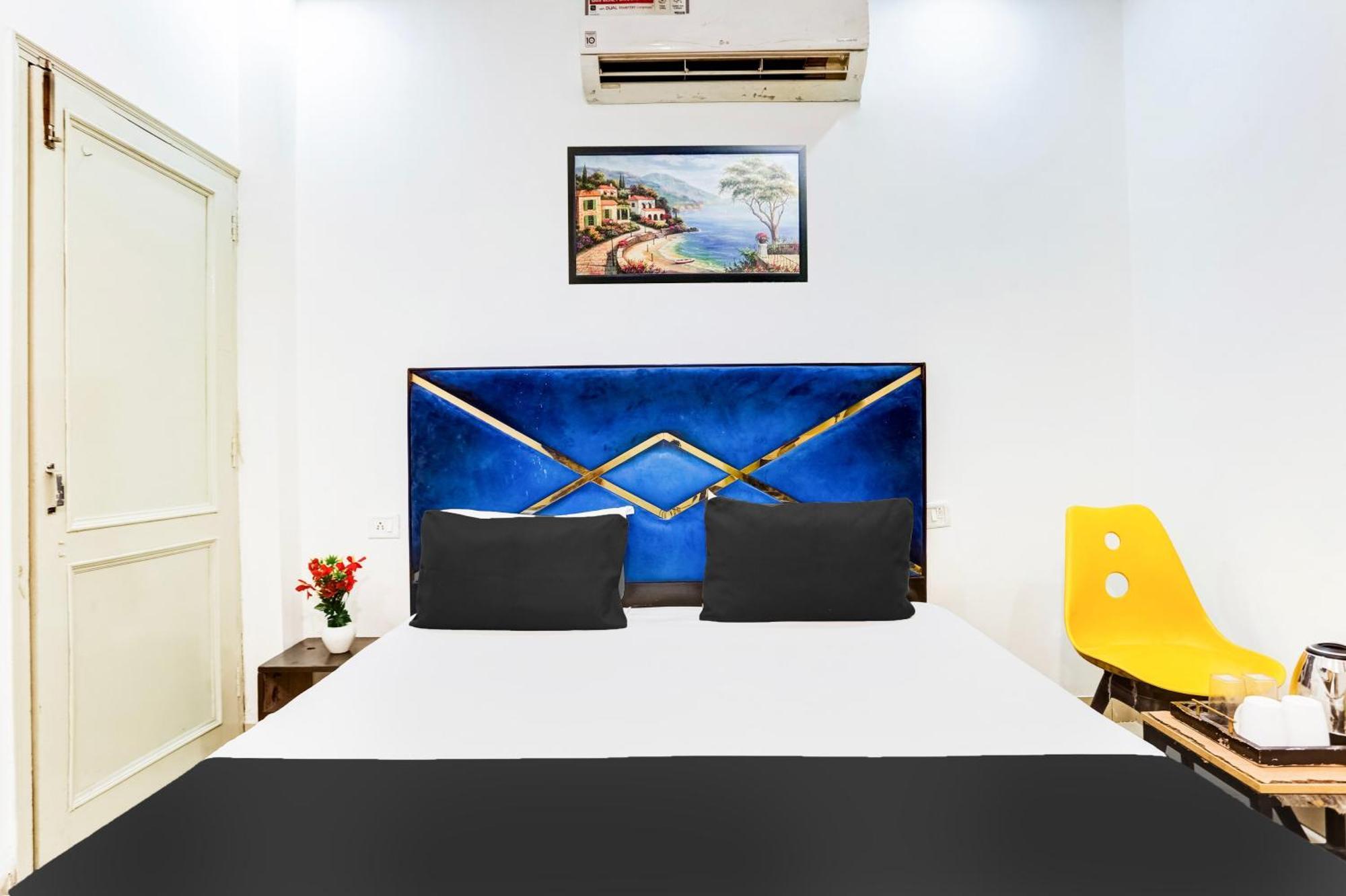 Hotel O Residency *