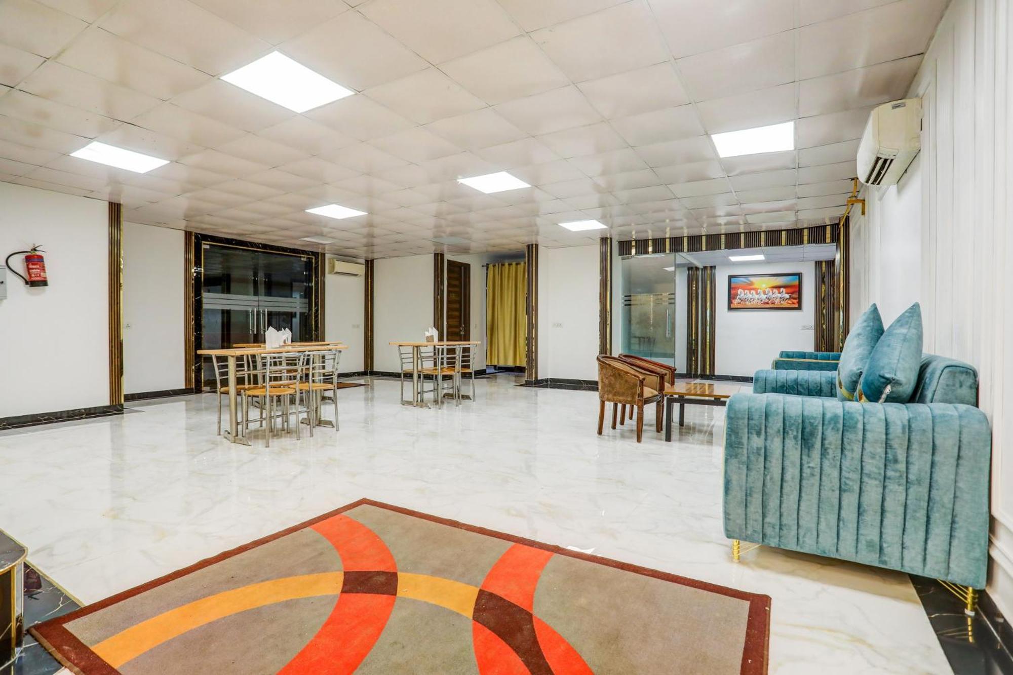 Hotel Super O Jmk New Delhi