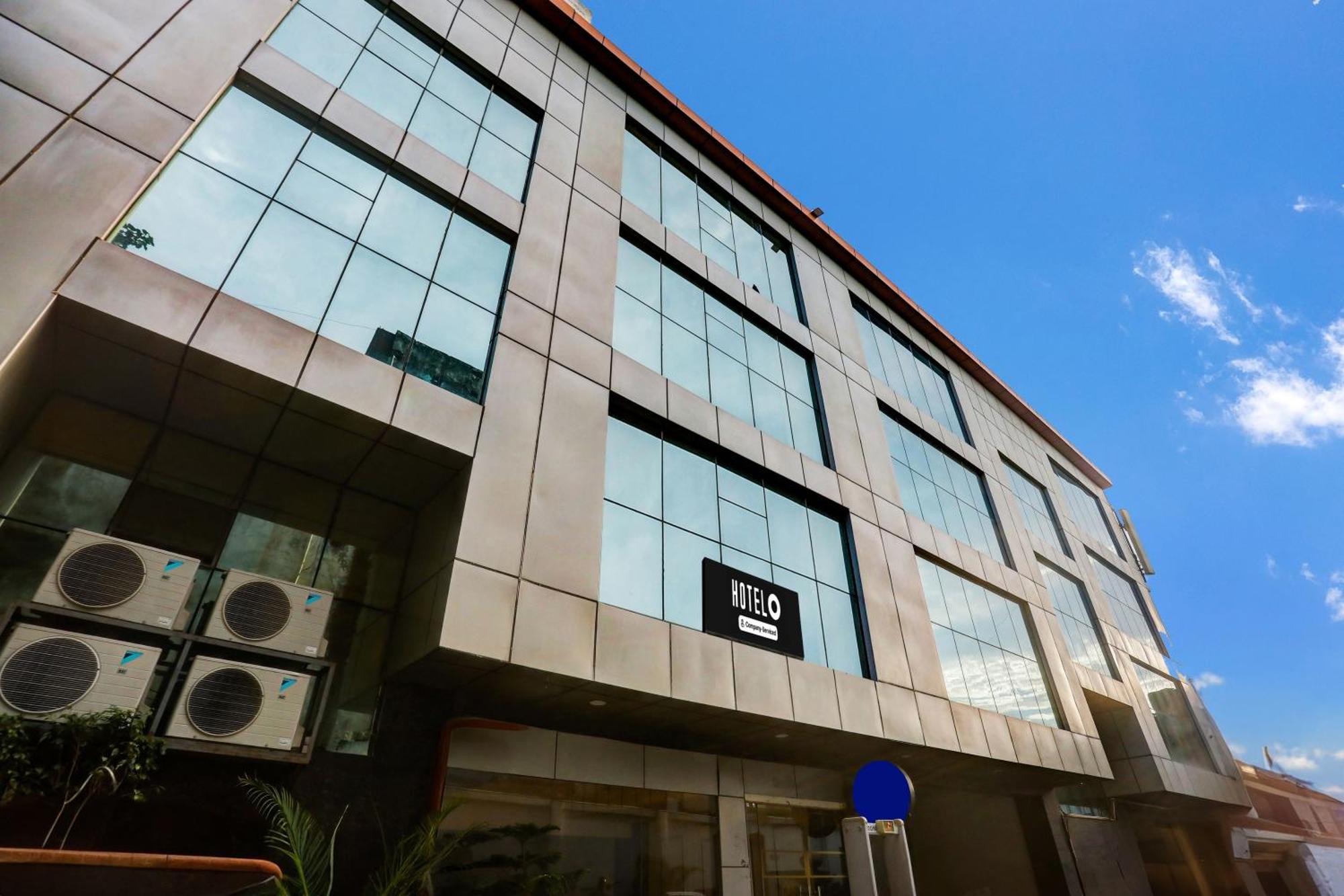 Super O Jmk Hotel