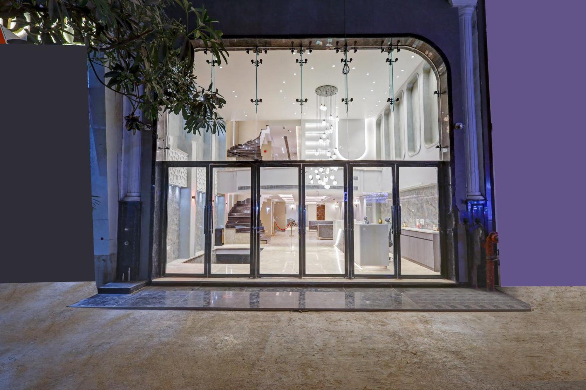 The Viking - Luxury Living Steps Away From New Delhi & Connaught Place Hotel 4*