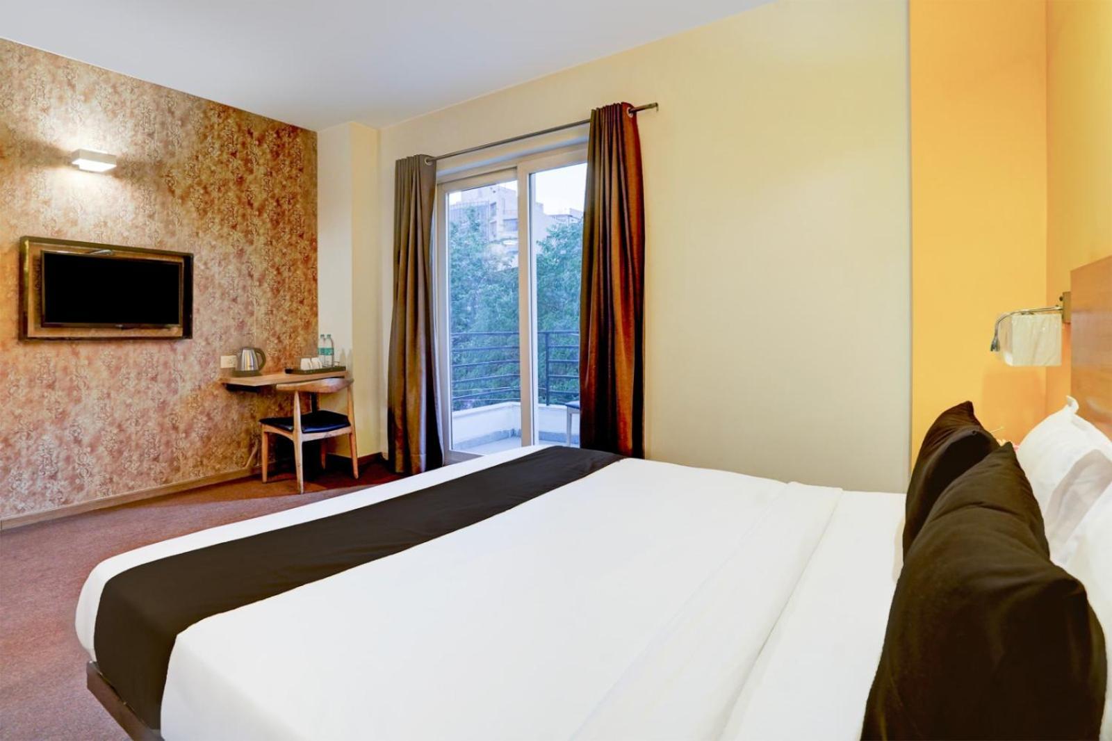 Hotel Lite Plaza 4*