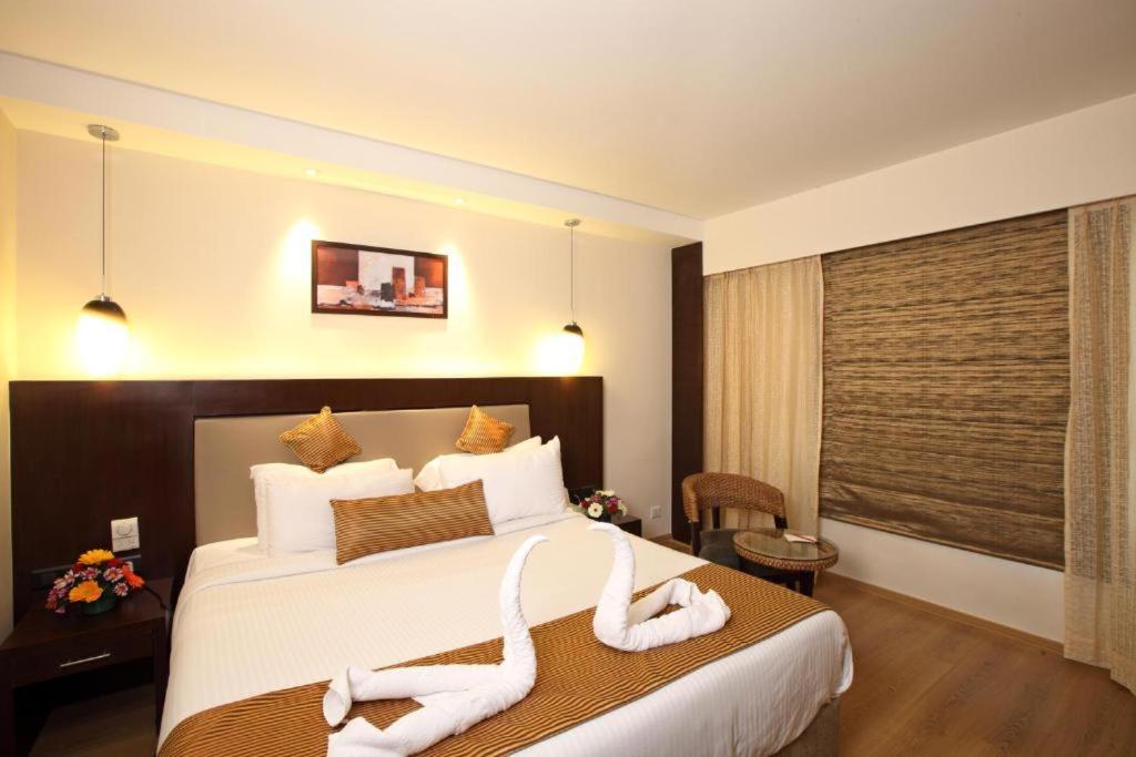 Hotel Vijaydeep Place Near Delhi Airport