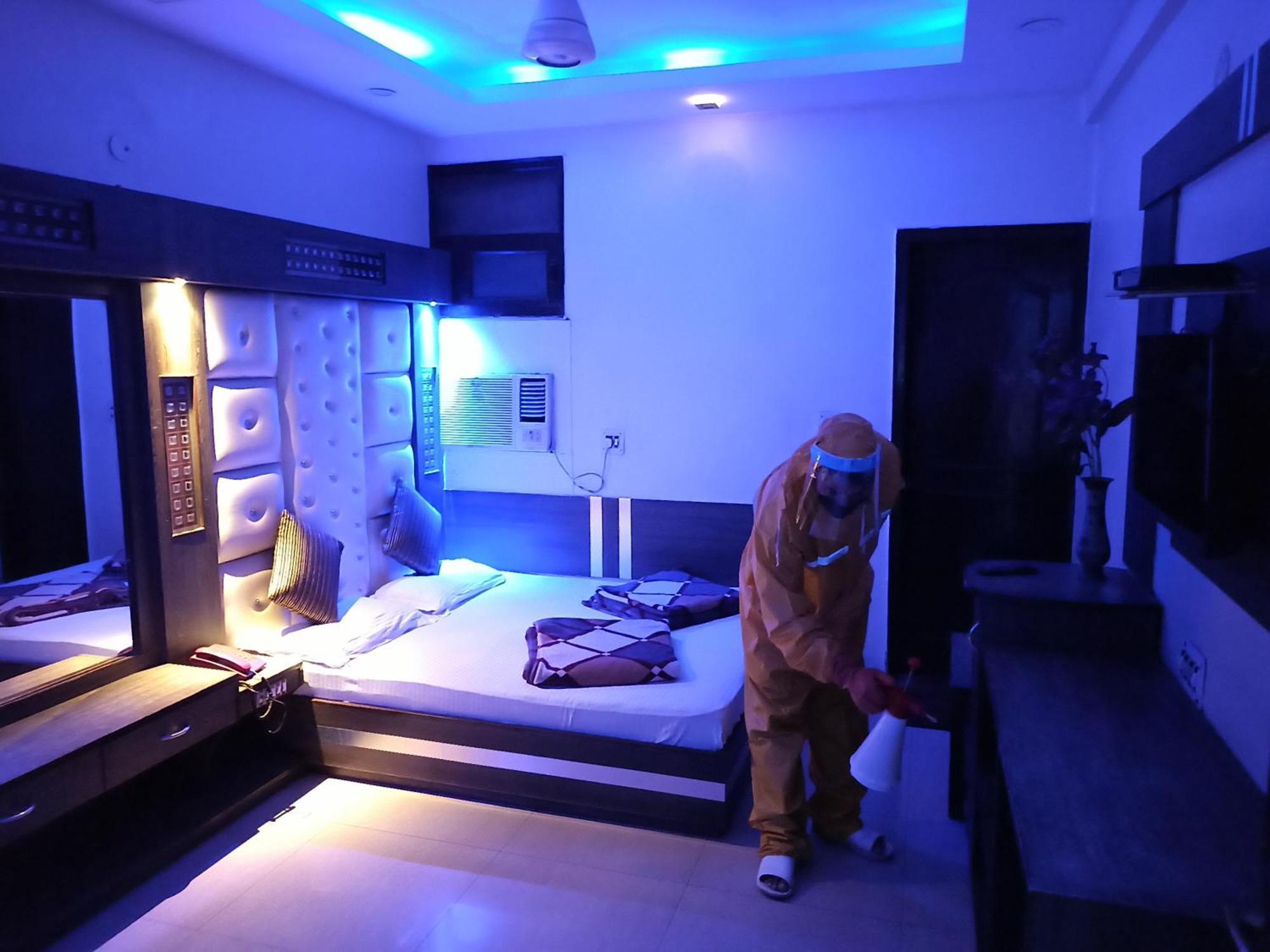 Peace Point Family By Akj Hotel