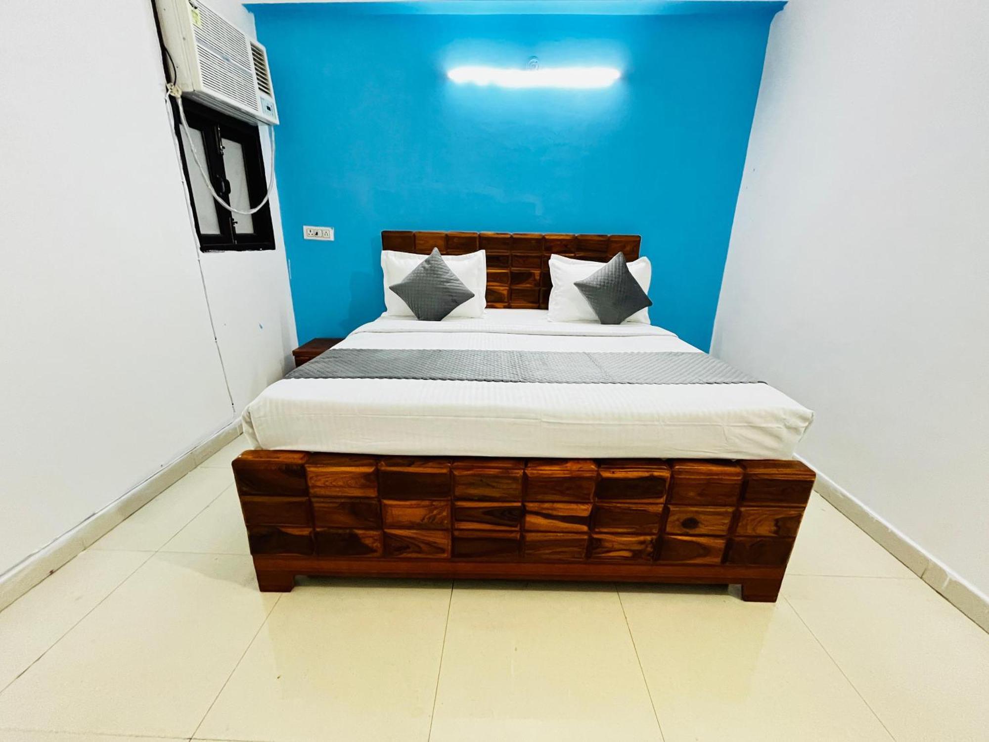 Suzu - Couple Friendly Fatehpur Hotel 3*