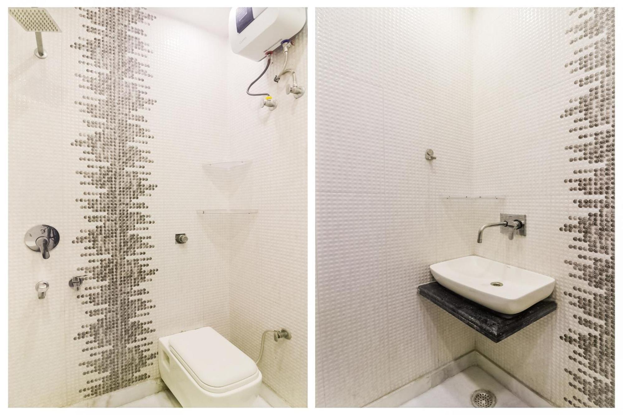 Hotel Golden Bridge New Delhi